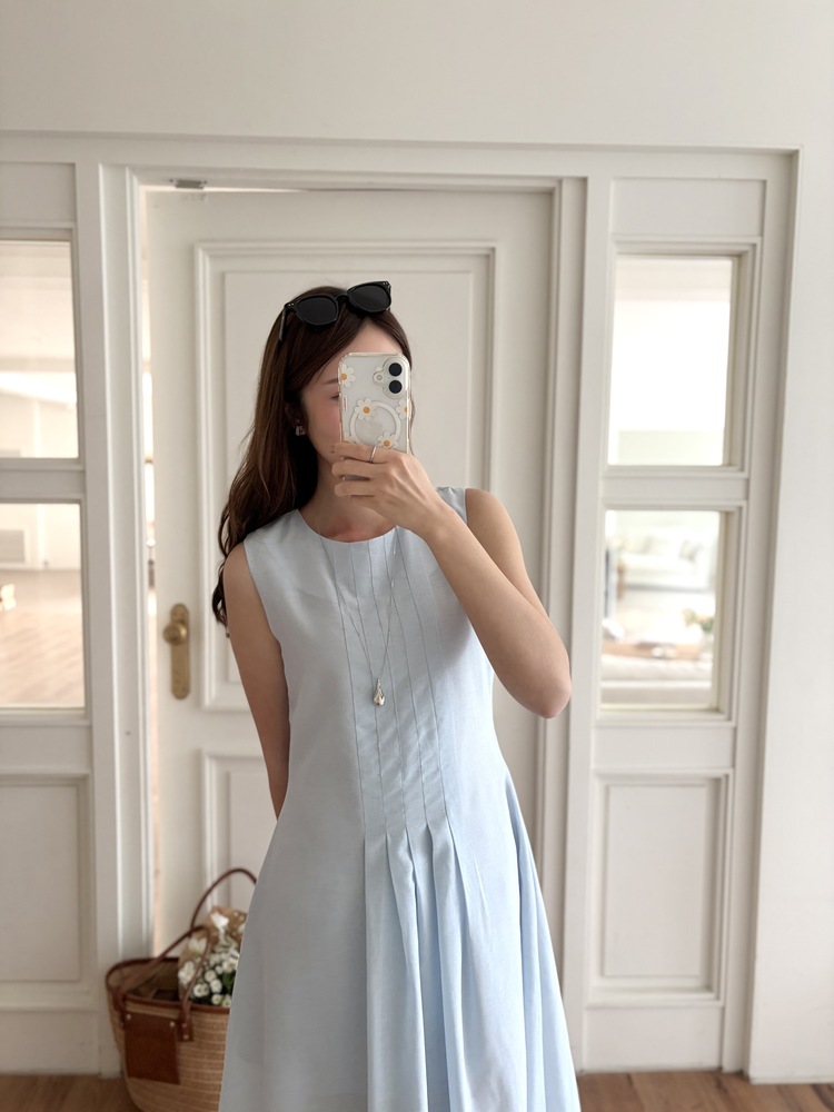 Linen Pintuck Dress (Blue)