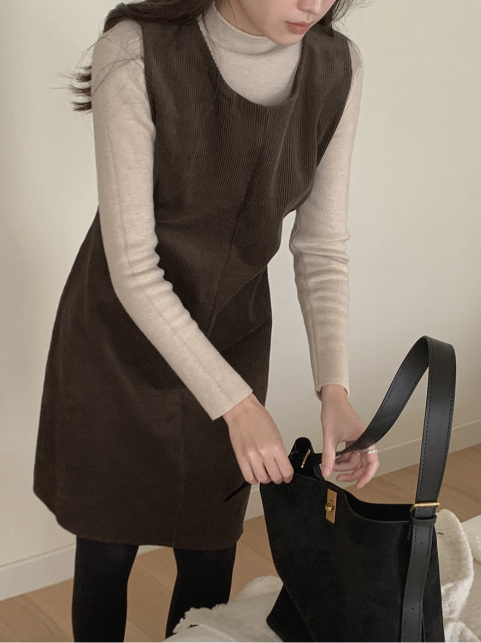 <限量現貨> <KR> 秋冬燈心絨後綁蝴蝶OPS*black