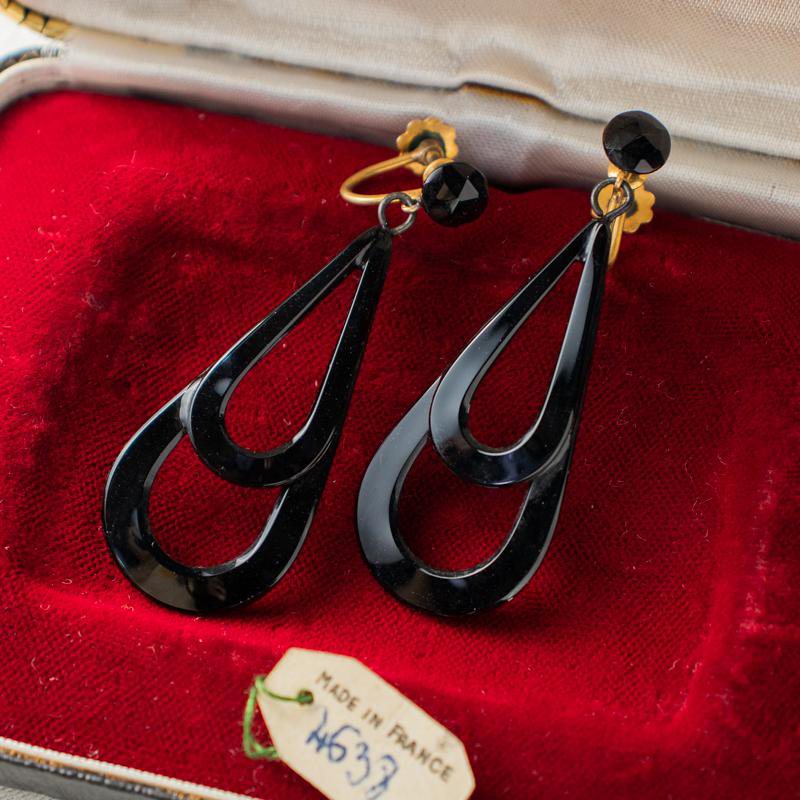 c.a. 1940s French Handmade Jet Glass Screwback Earrings New Old Stock (CF021)