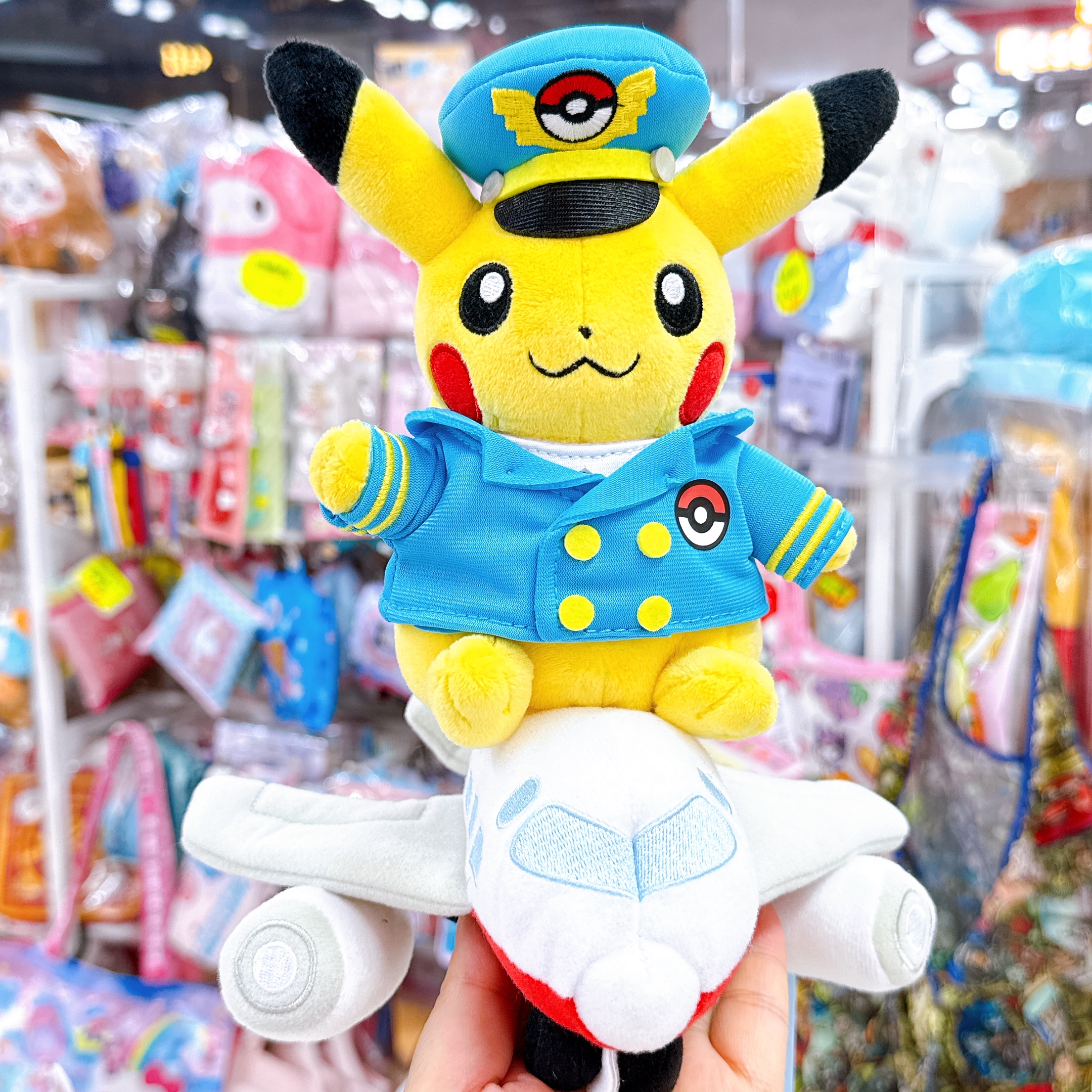 日本直送成田機場限定比卡超飛機師造型公仔