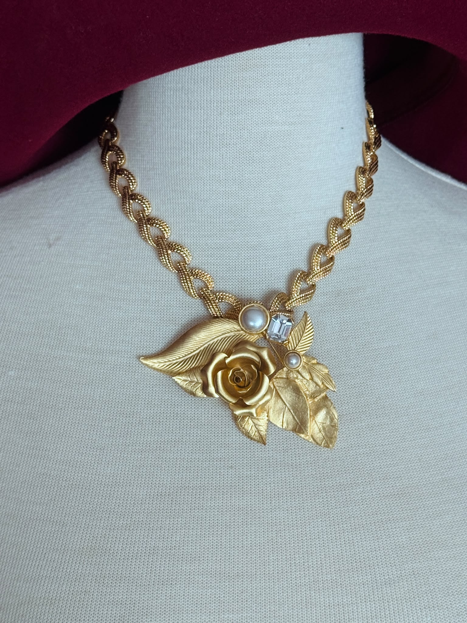Vintage Napier "Heart Knot"  Necklace and Bracelet Set (MT2611)