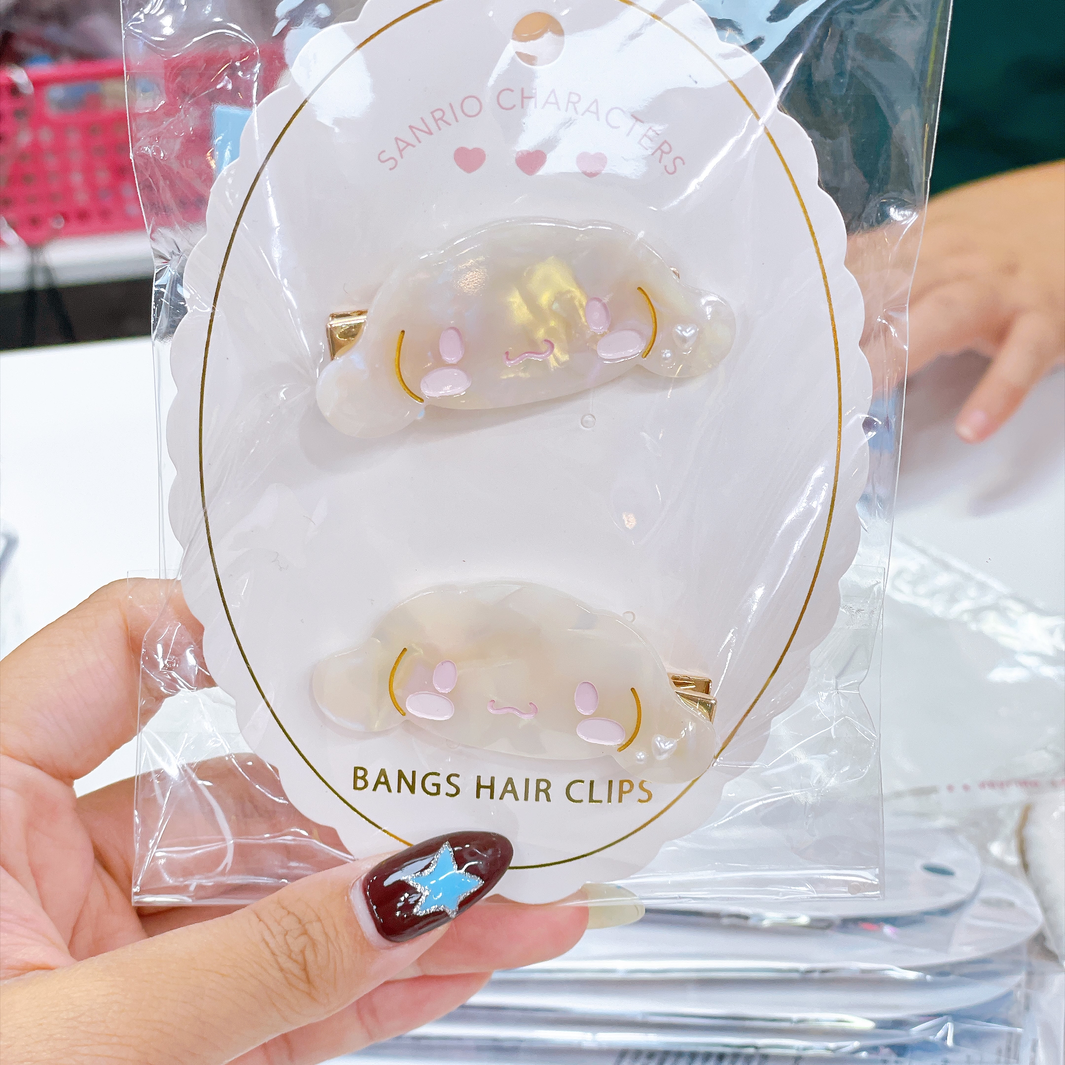 日本直送Sanrio 珍珠色對裝髮夾