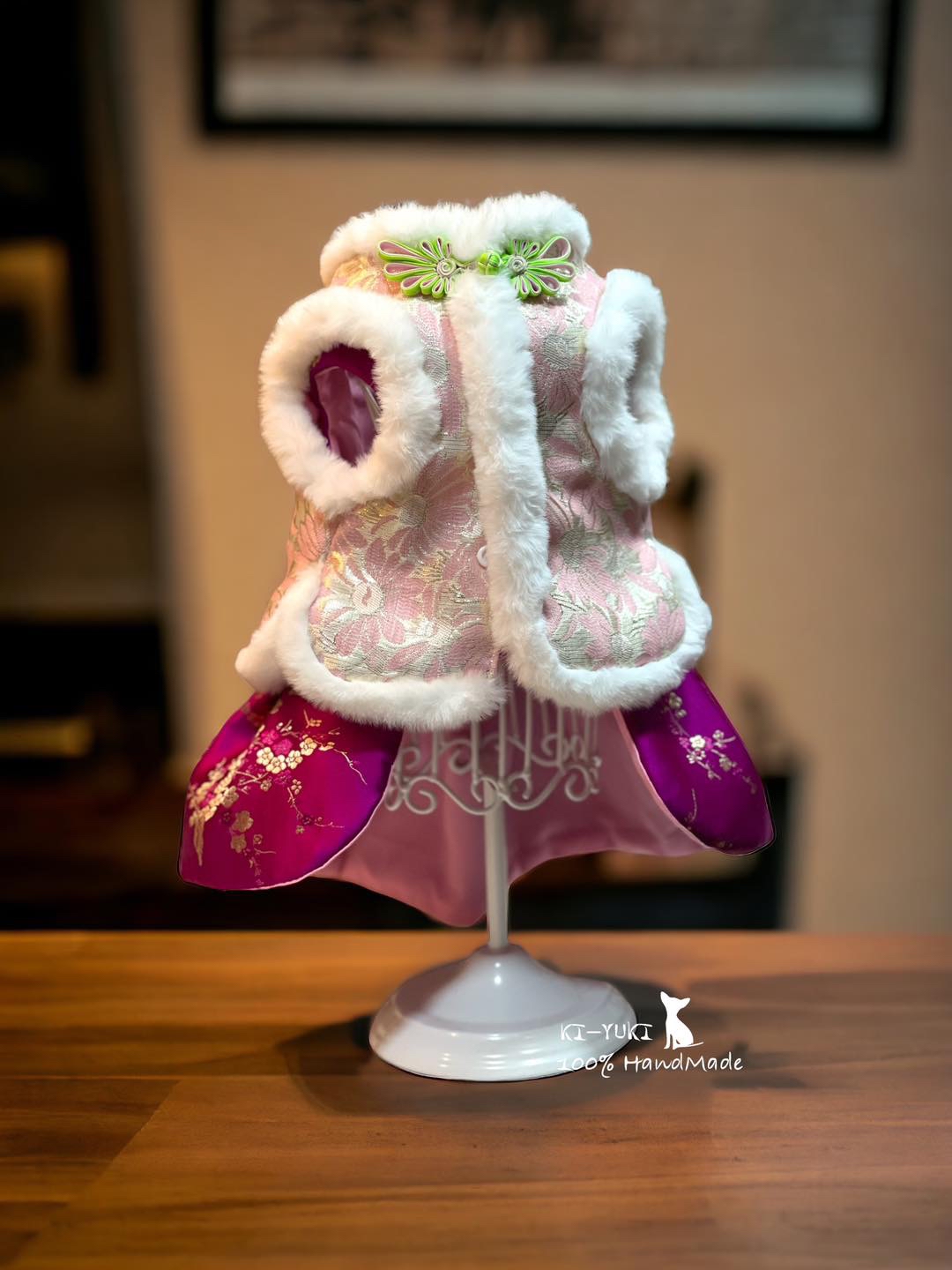 原創設計手作 寵物新春唐裝背心，歡迎訂製