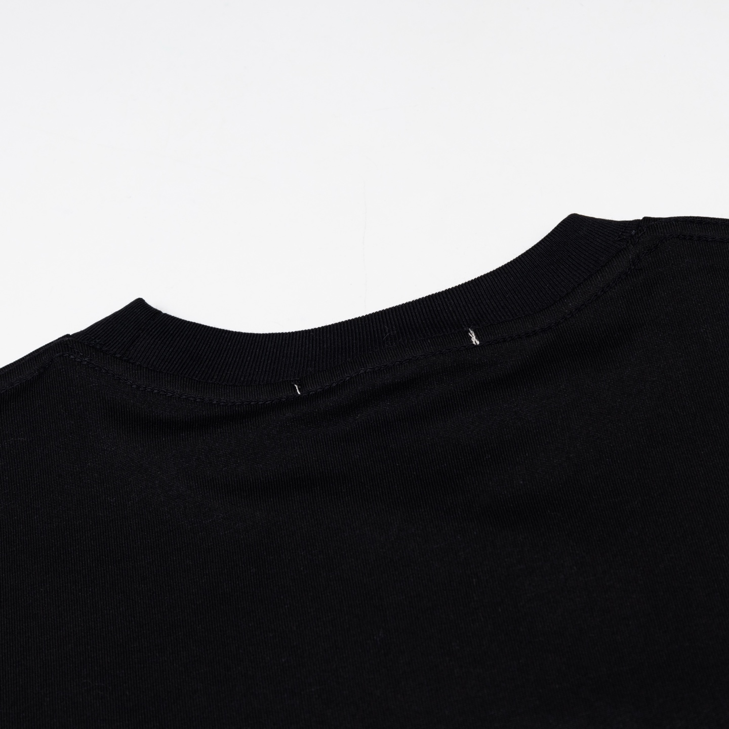 Mardi Mercredi Brush Logo Tee