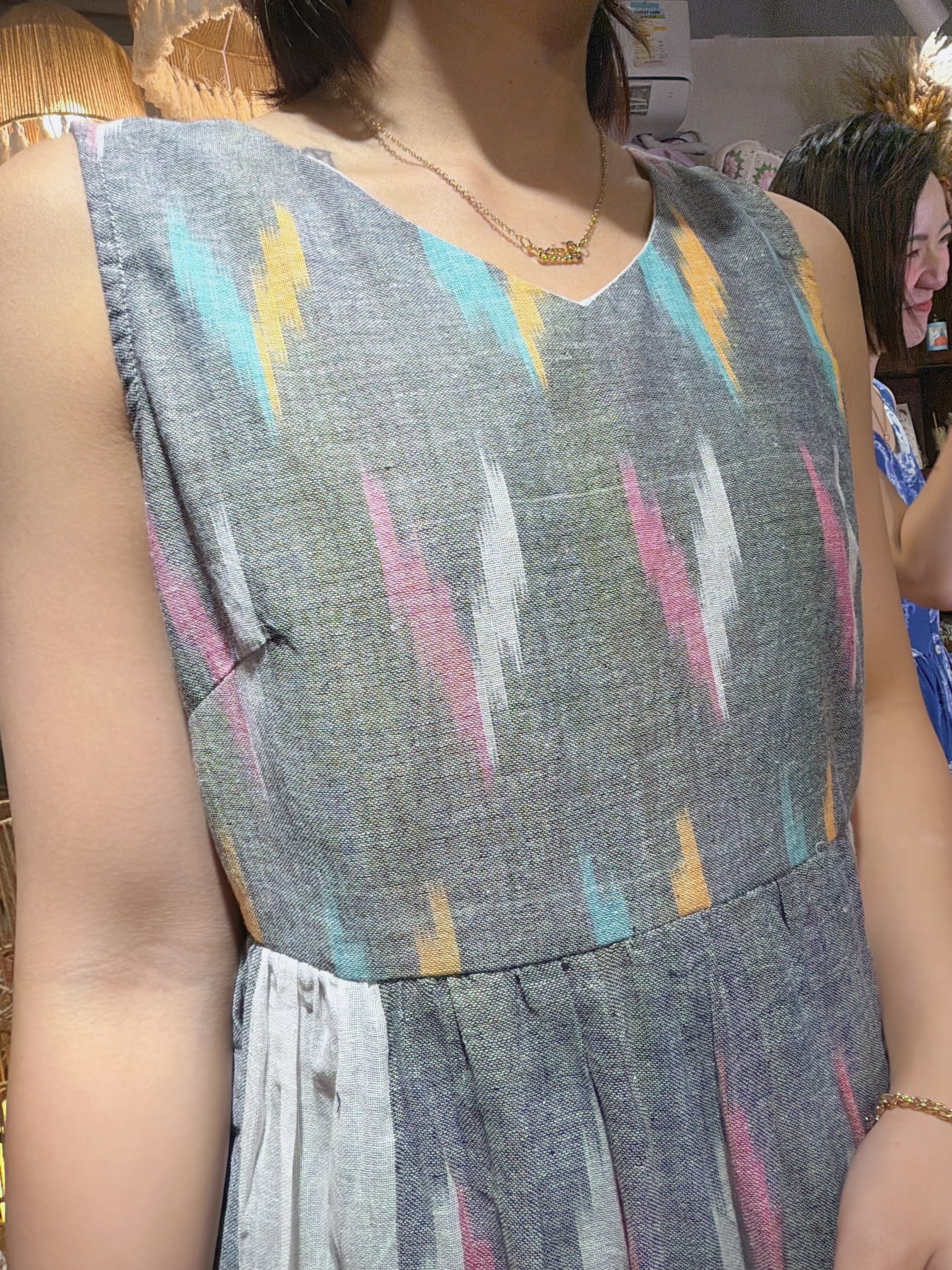 2105 Light Grey Totem Print Sleeveless Short OP 38"
