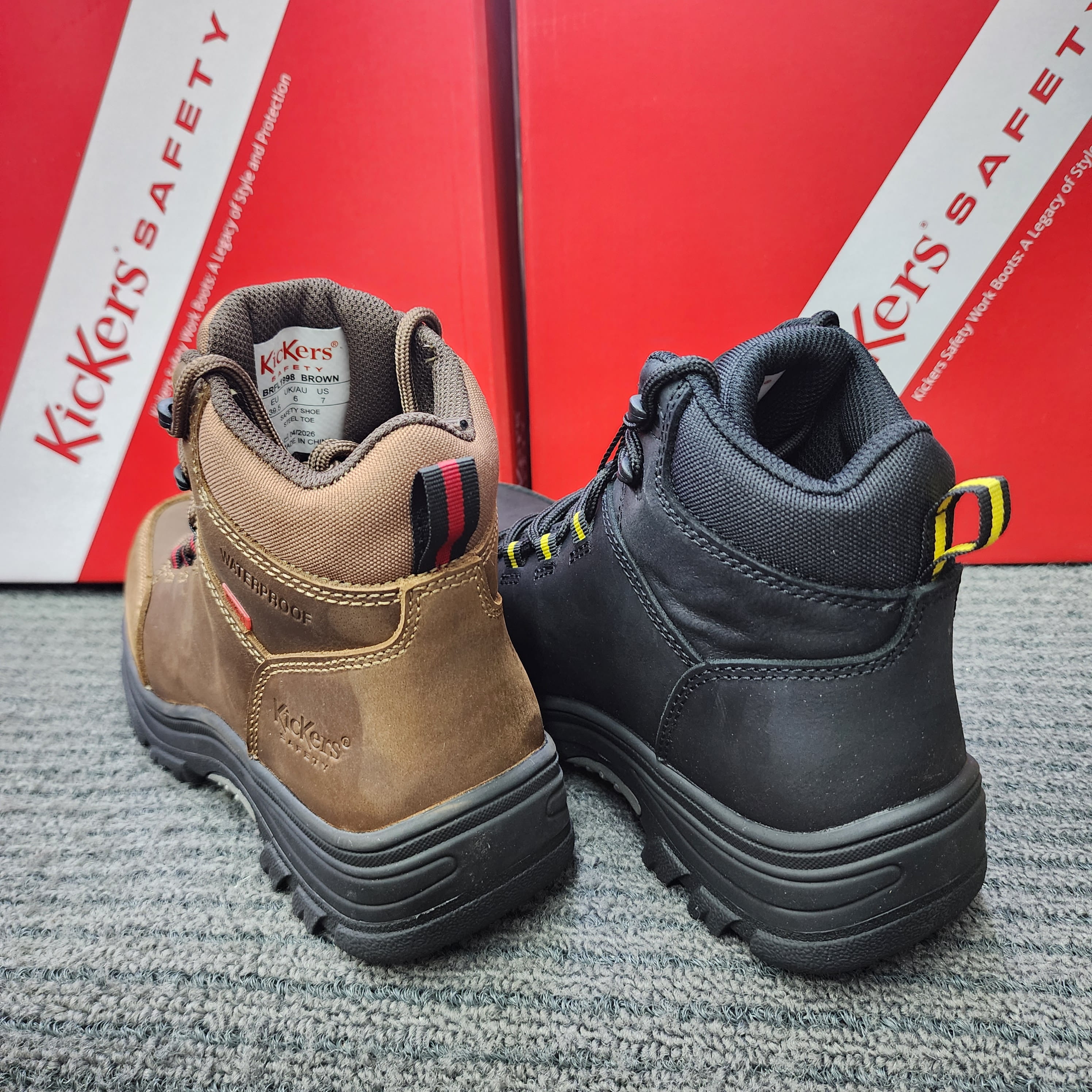 (FREE KICKER'S MINK OIL) KicKers Safety Shoes 1998 Black Brown Mid Cut Lace up Rubber sole Heavy Duty