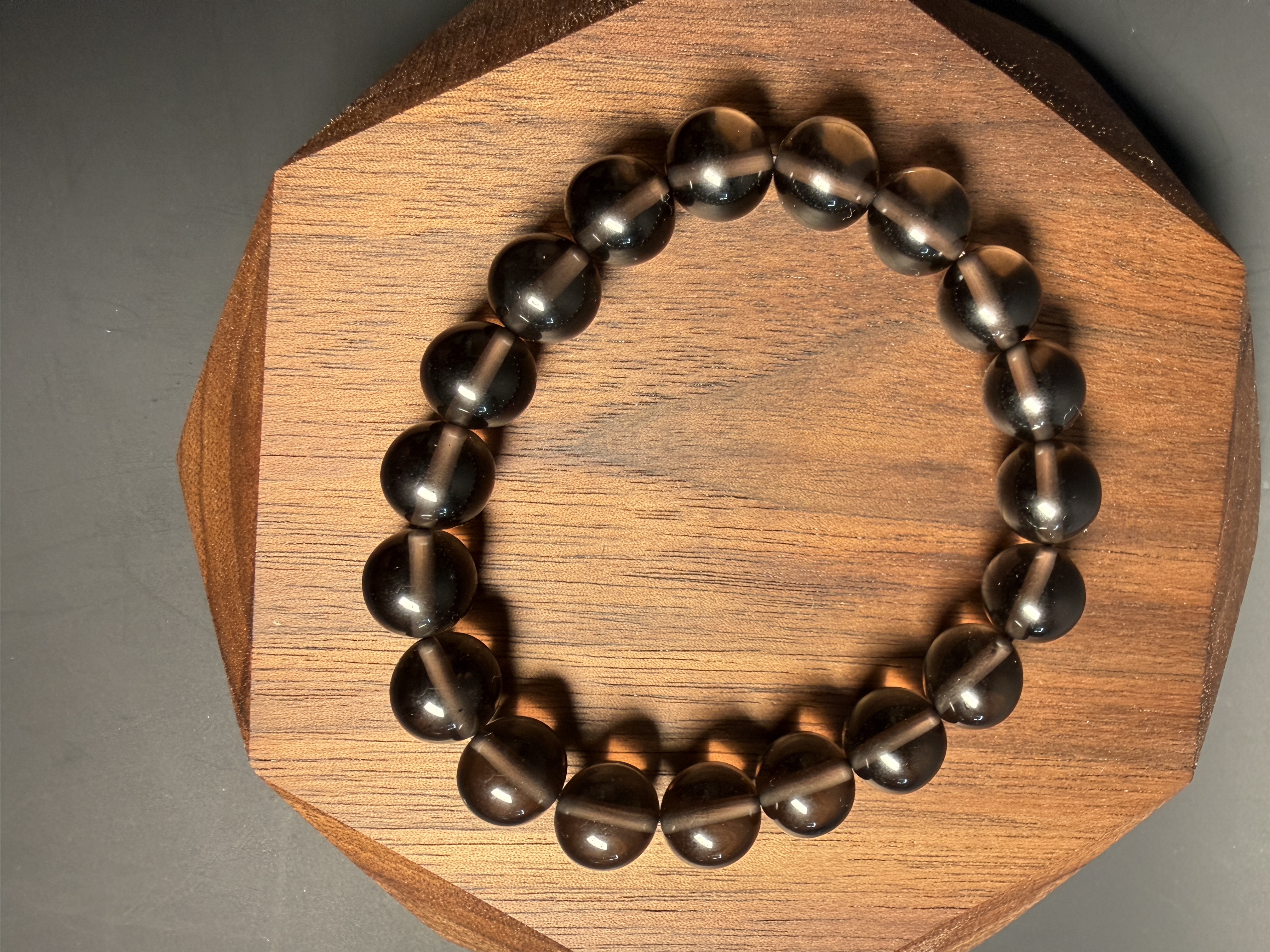 冰曜石手串 (10mm) (option 3)