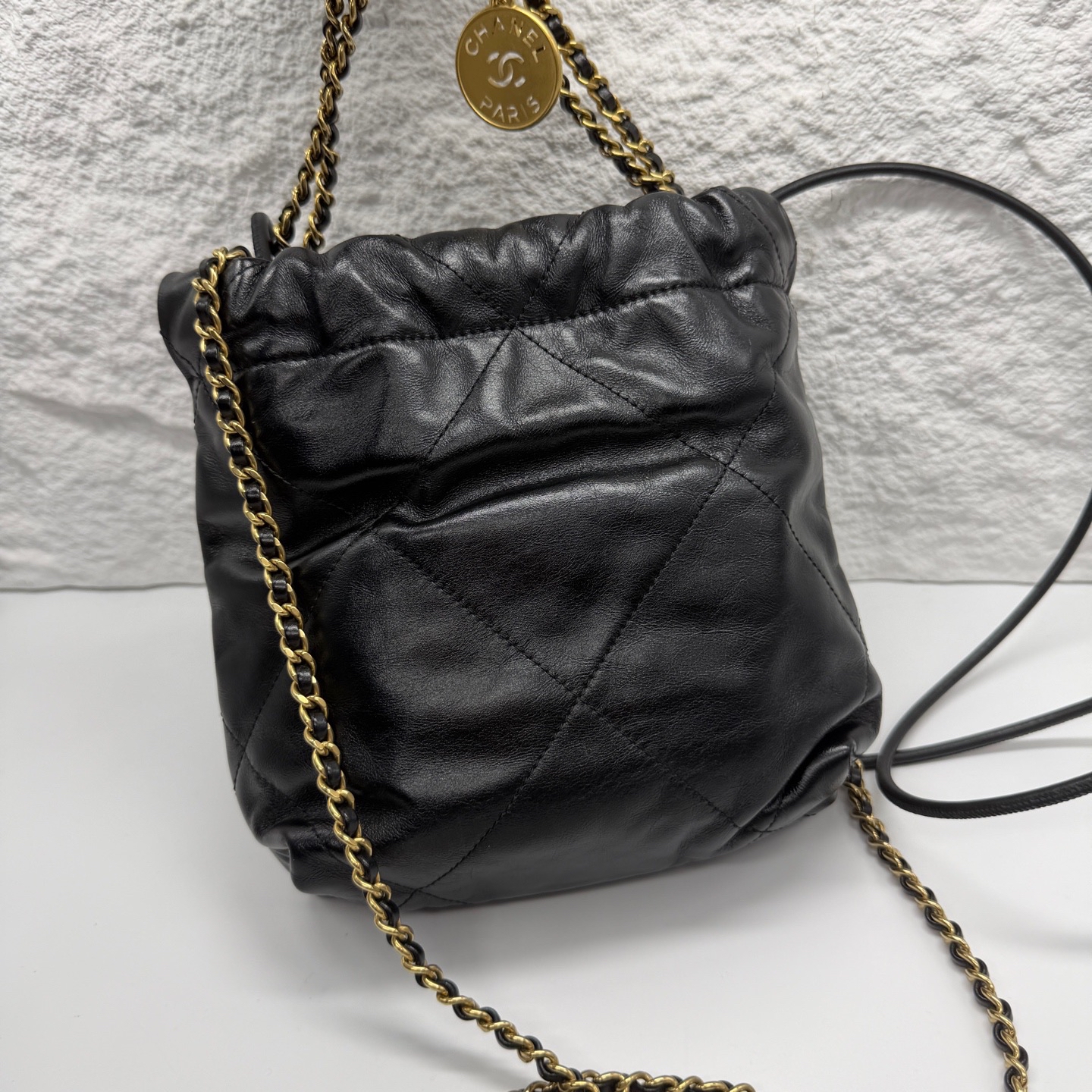 Pre-Owned CHANEL Mini 22Bag / Product Code : 26040806