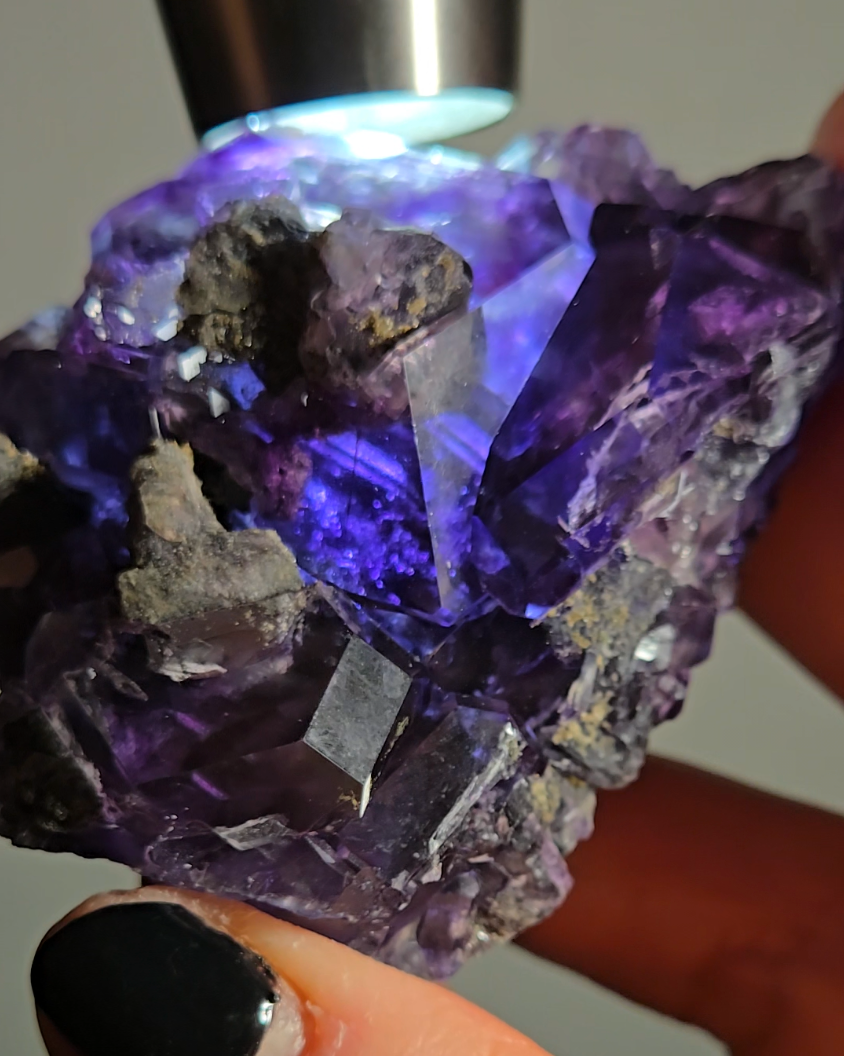 Indigo blue and purple tanzanite fluorite cluster - FL365