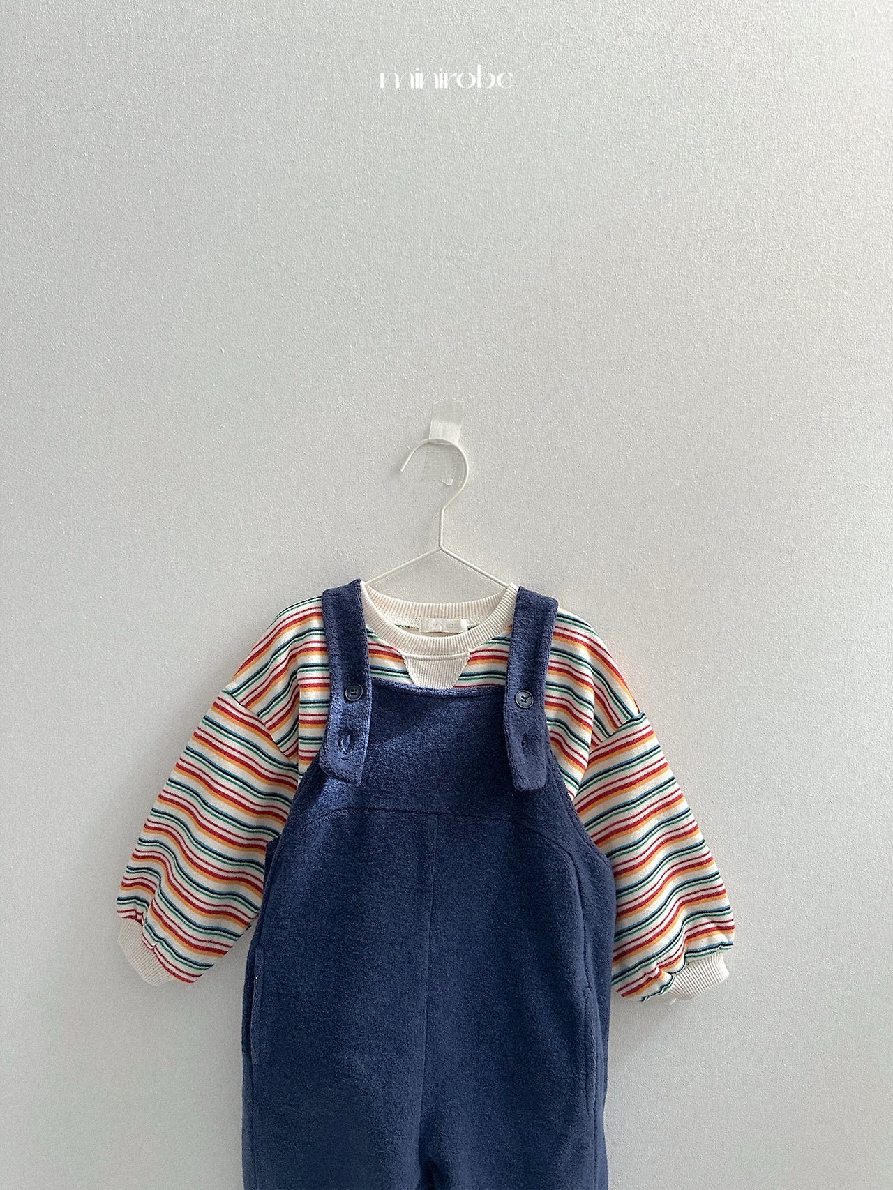 Mnirobe | Rainbow sweatshirt