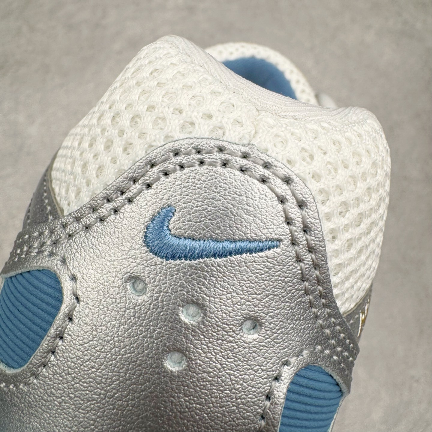 Nike P-6000 HJ7246-100 