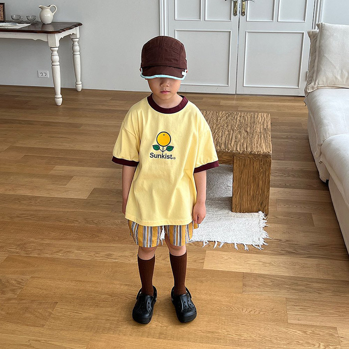 🇰🇷middle name tee