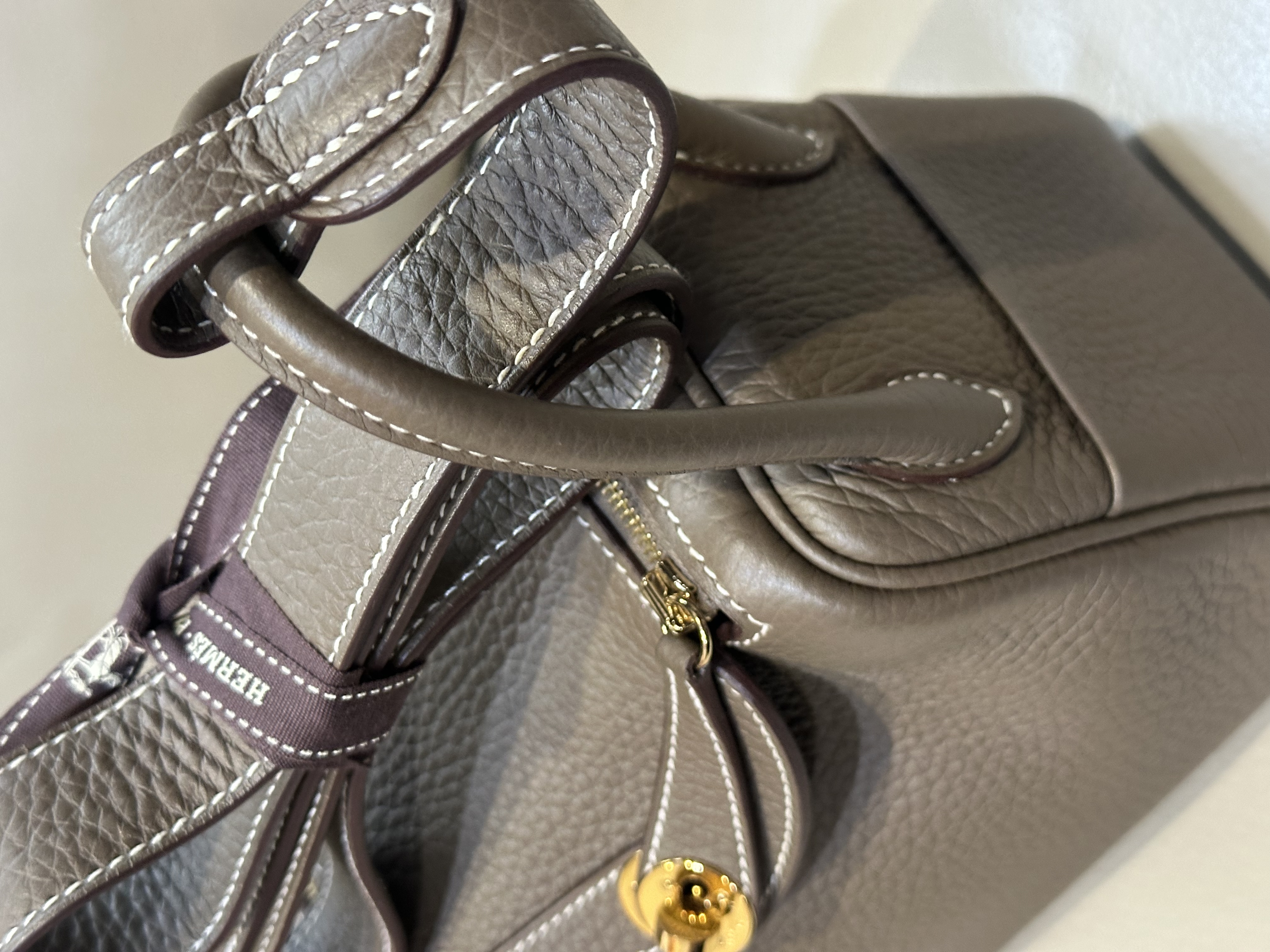 Pre-owned Hermès Mini Lindy bag Stamp B / Product Code: 26040510