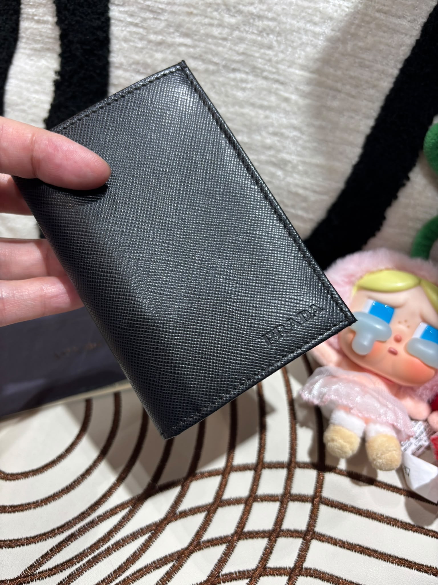 Prada Card Holder Calfskin So Black 100%Authentic, 98%New 