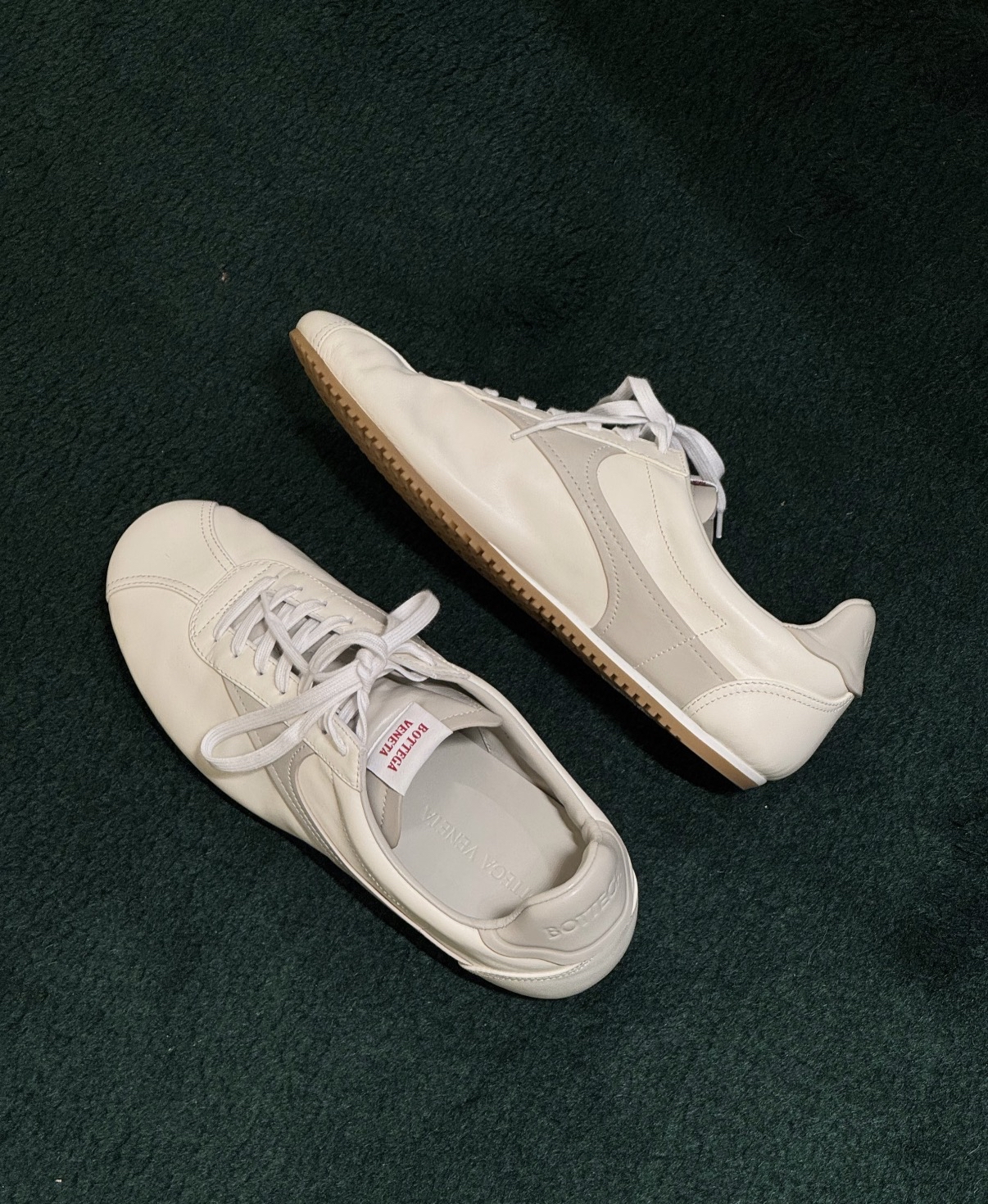限時優惠✨新款🆕訂貨🍒BV Shot sneaker  最易襯的白色✨  Size 36/37/38/39/40/41