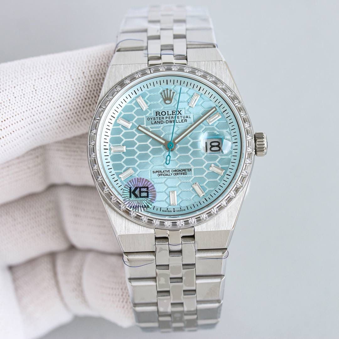 劳力士-陆使型，V2 赛车版 40mm，内置9015改一体7315机芯。 