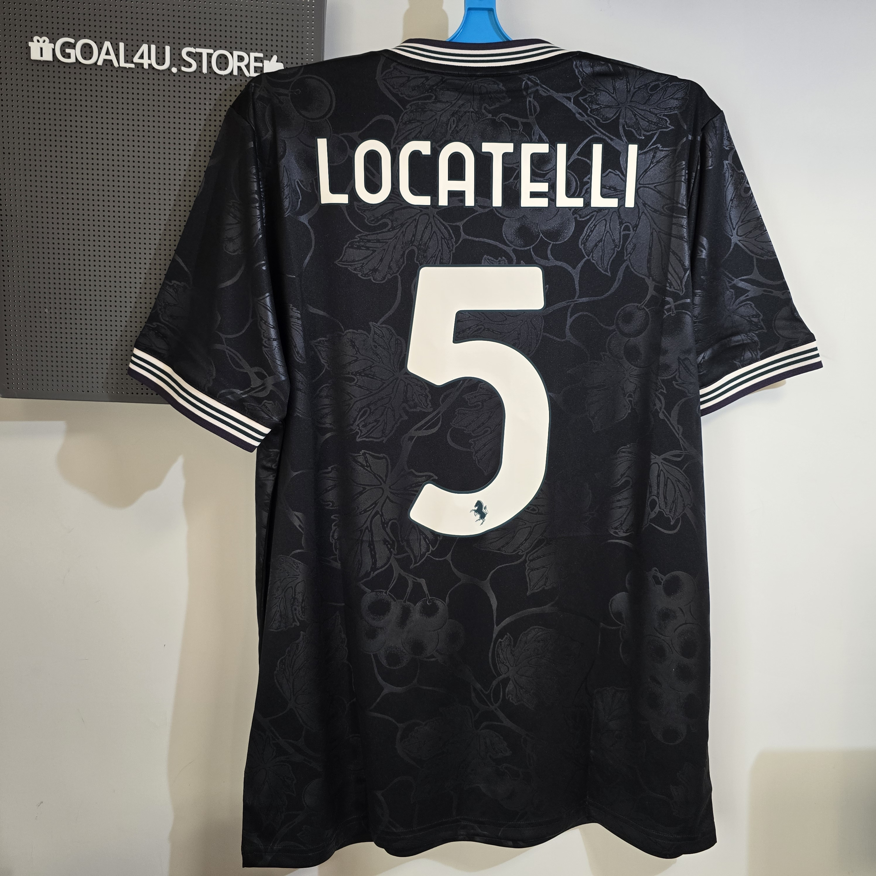 Adidas Juventus 祖雲達斯 2025-26 三客球迷版球衣 (可加印字章) KC3486