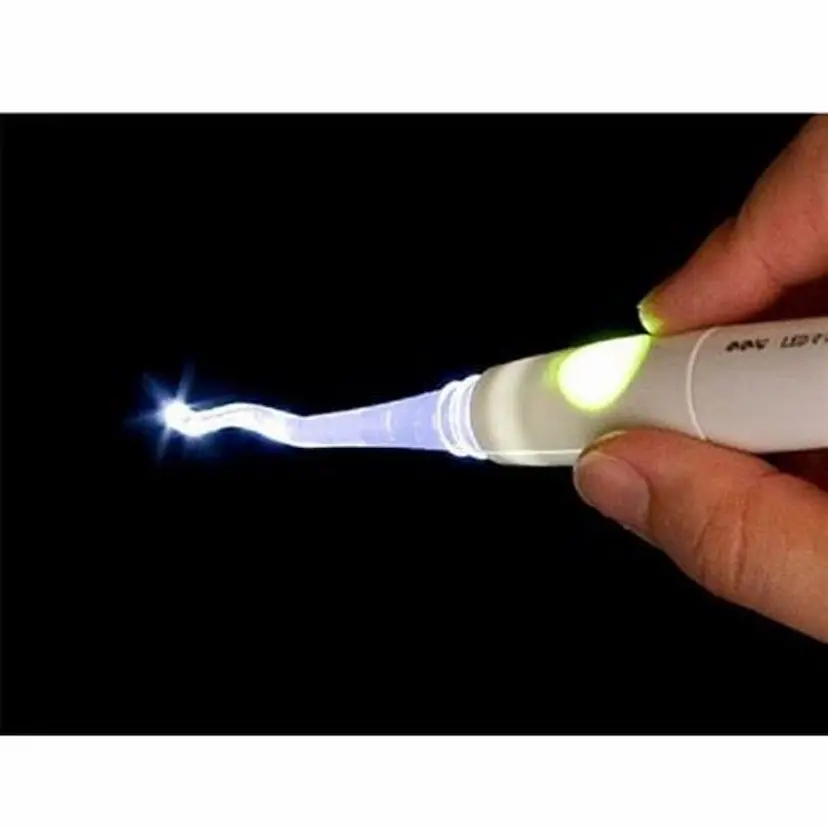 現貨🌸日本直送 | 日本LEBEN唯可 LED燈光掏耳棒/發光耳扒/挖耳棒