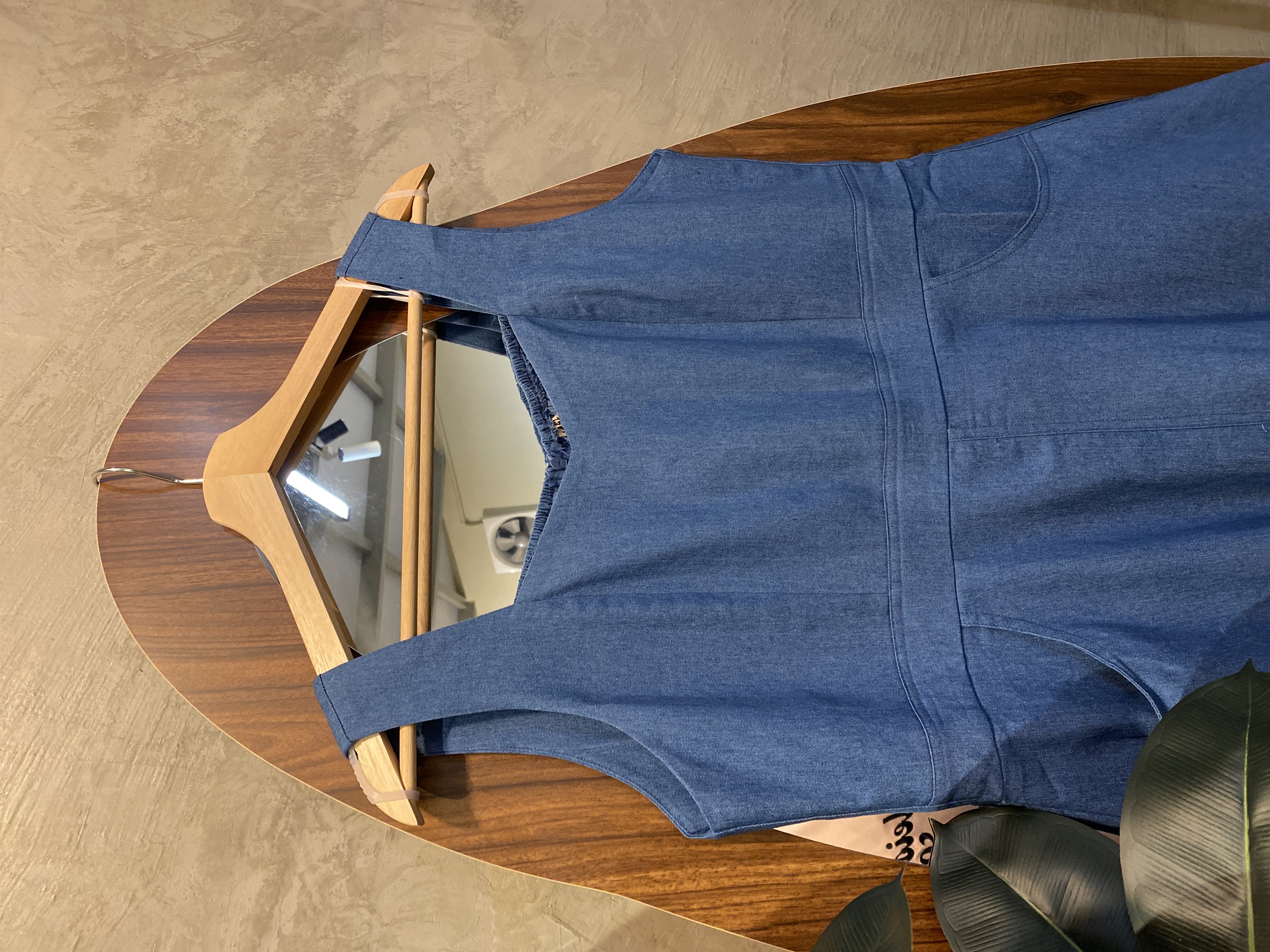 ✨4671号-气质钻领吊带牛仔A字显瘦连身裙