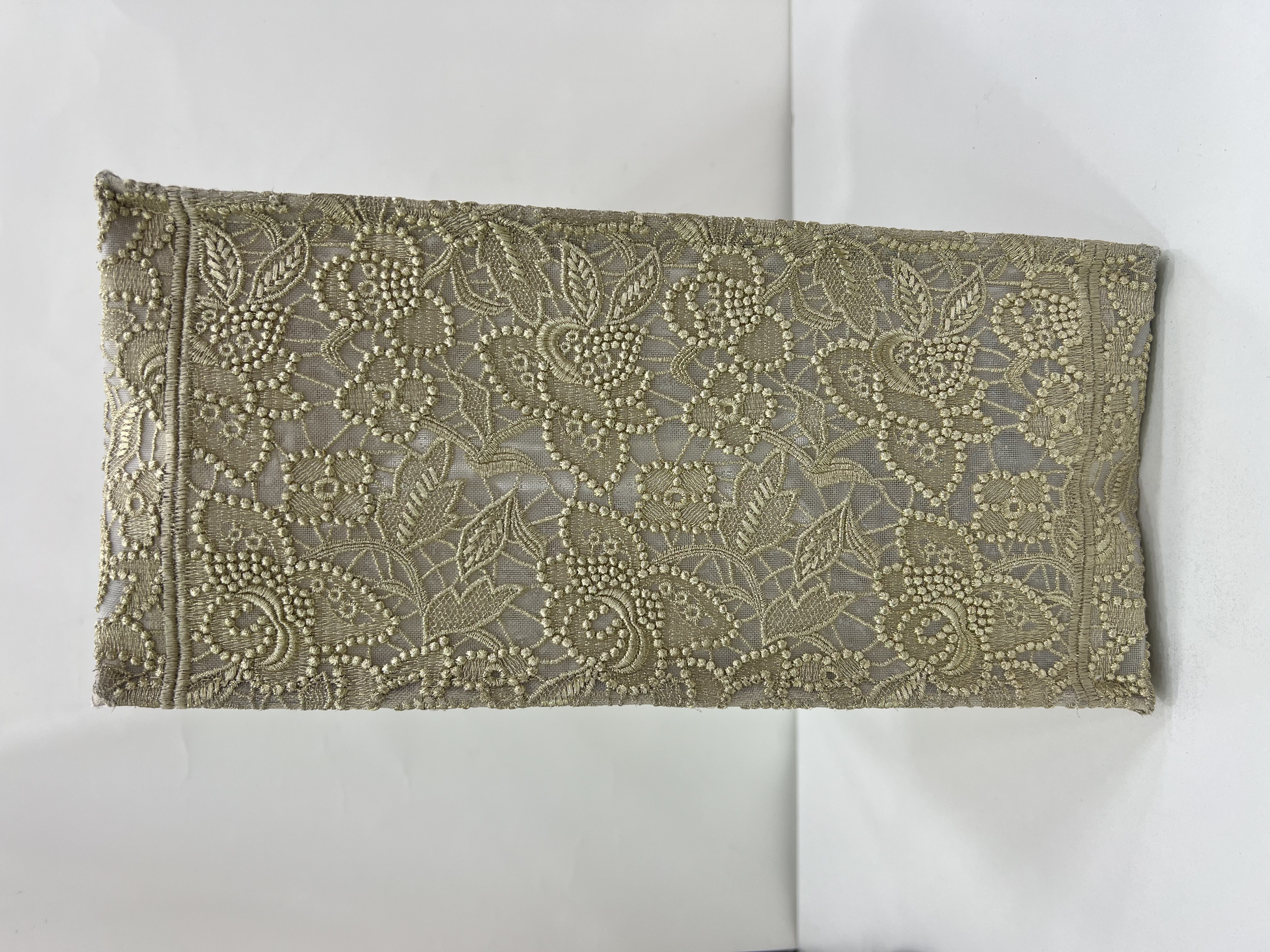 直播貨品 |  [1個-$100 2個-$300］E14