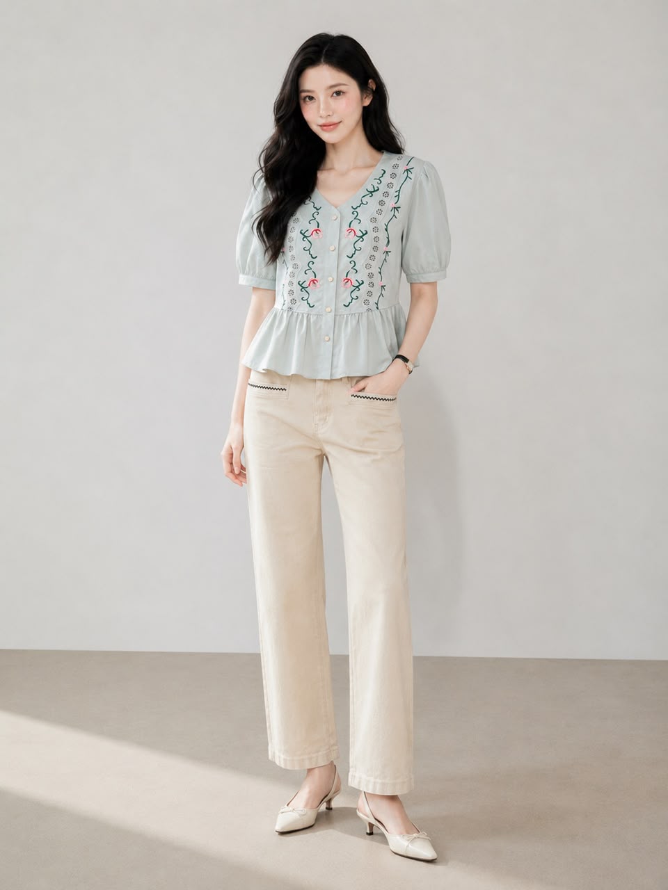 4677 Olivia Straight-Leg Denim Pants