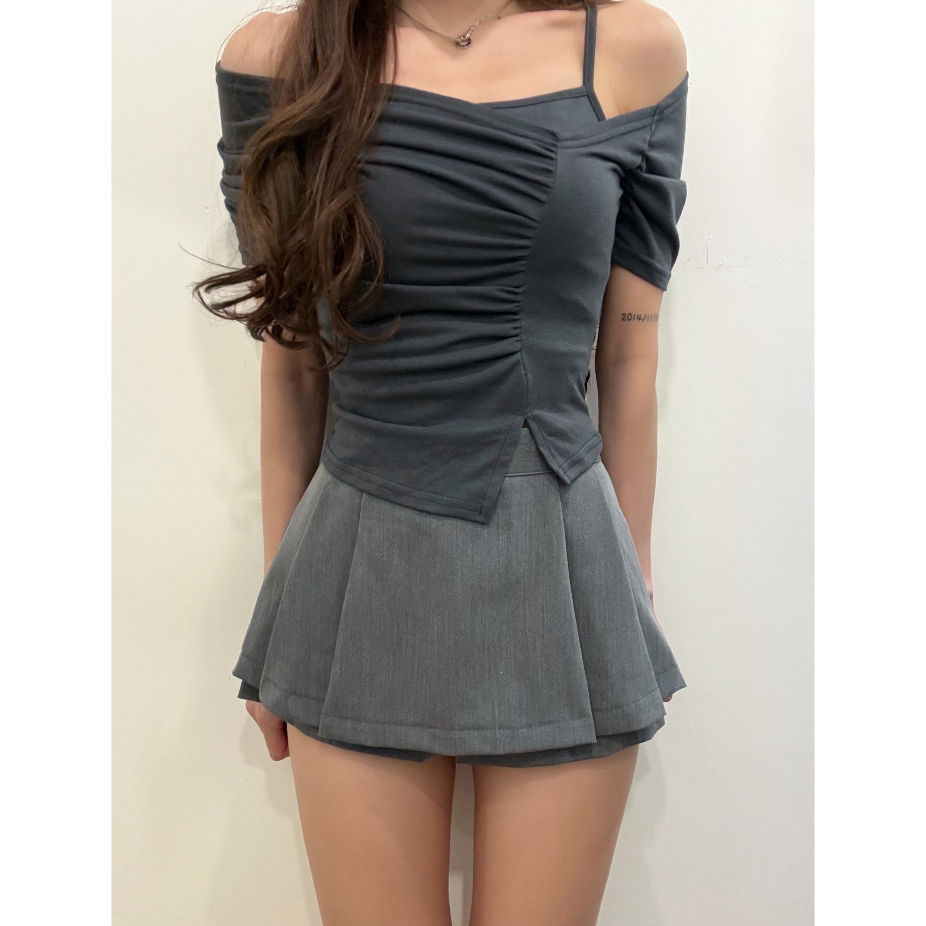 新品價6月23截🤍2606M《IRREGULAR 2-PIECE CROP》