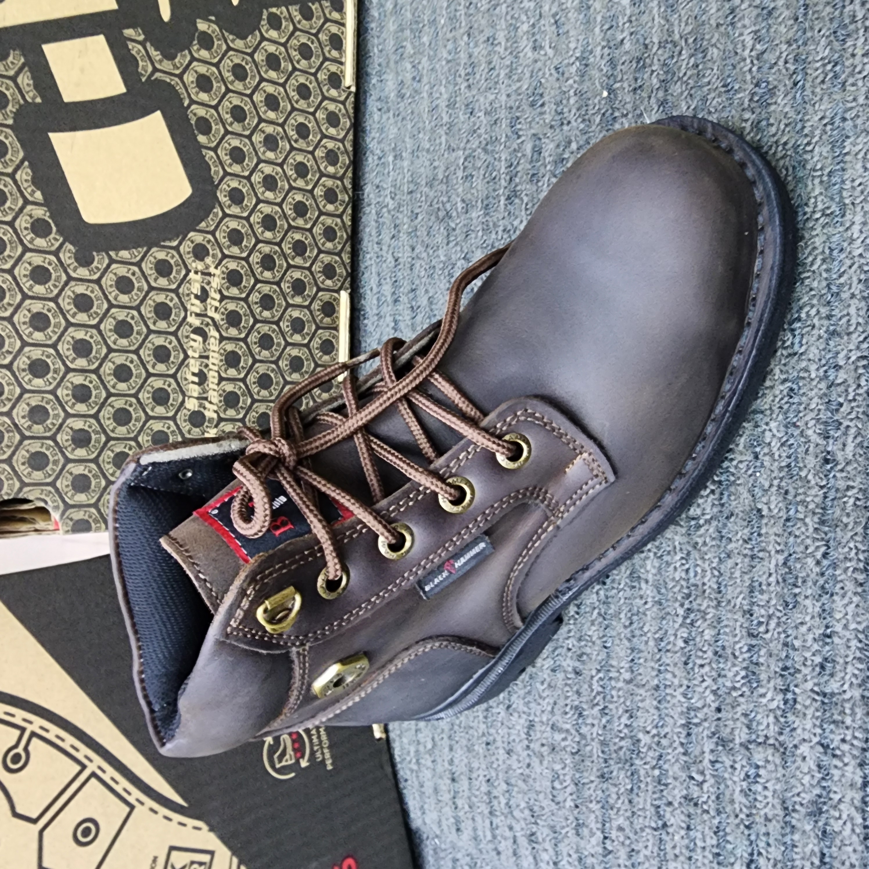 Black Hammer 4000 Series Mid cut Lace up Safety Shoes BH 4660 