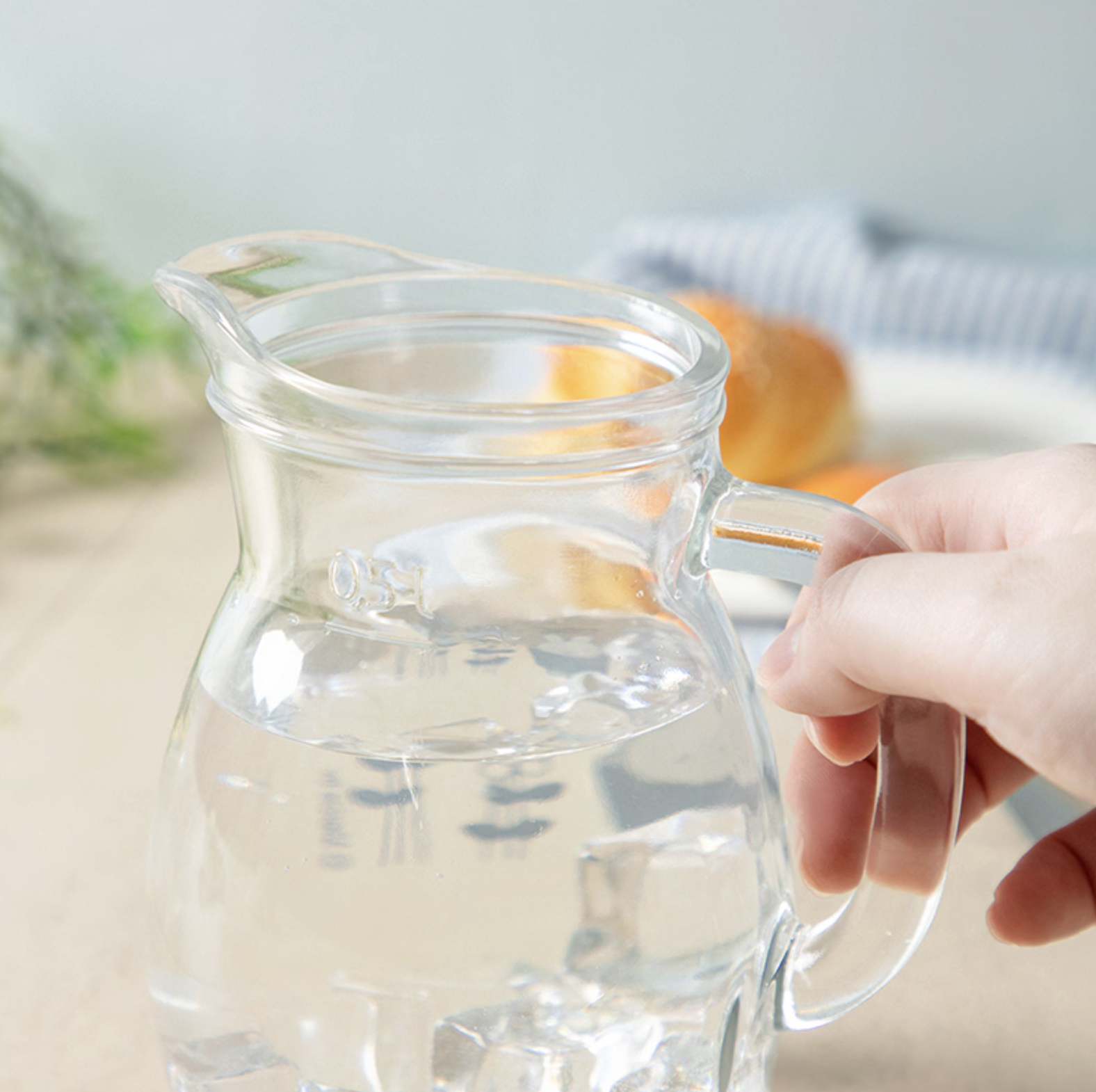 🐰Pre Order  - miffy 藍花玻璃杯 /玻璃瓶  ( 📦 第一批 大約4月底 ～ 5月中到貨, 若遇到缺貨或其它因素貨期會延遲 ）