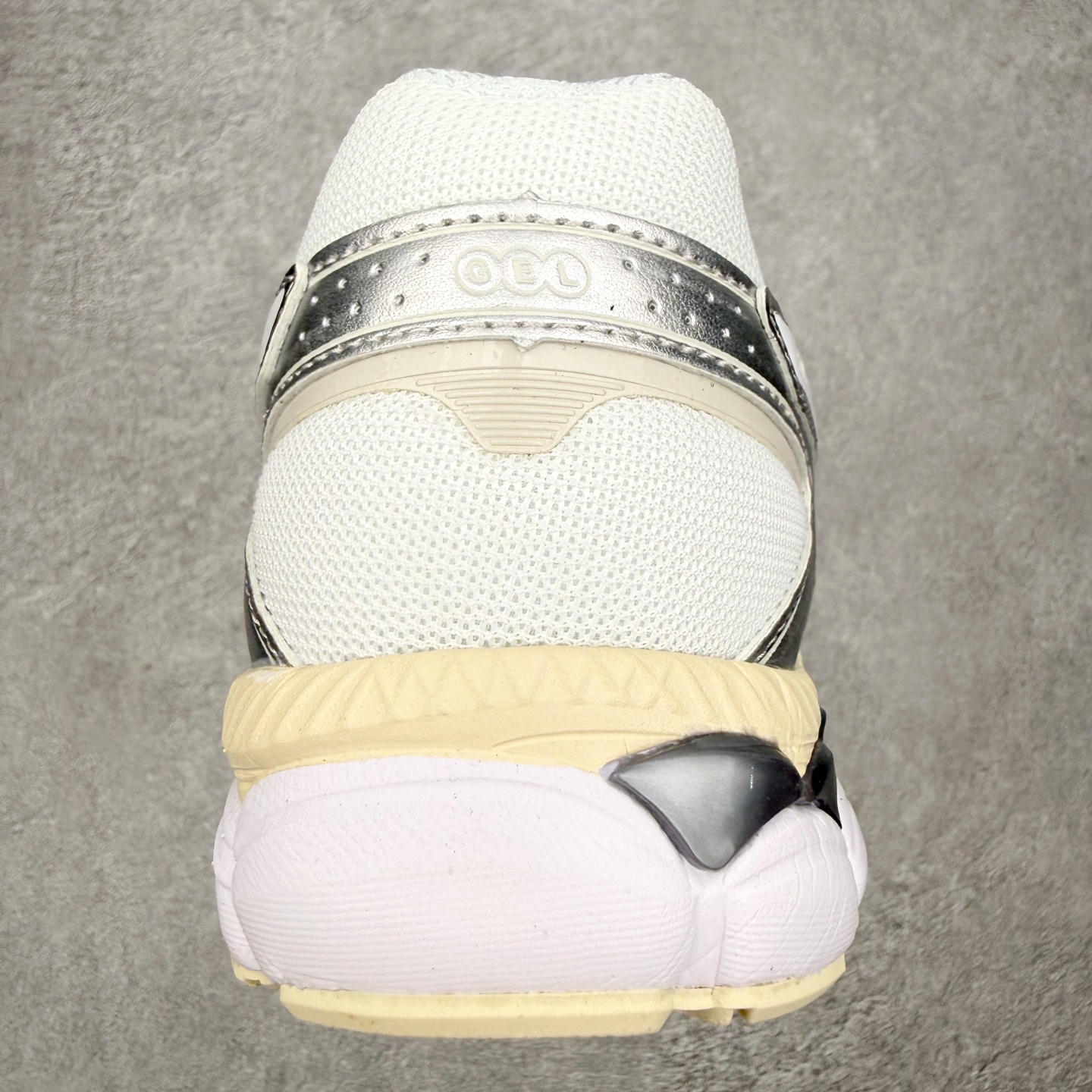 Asics Gel-Cumulus 16