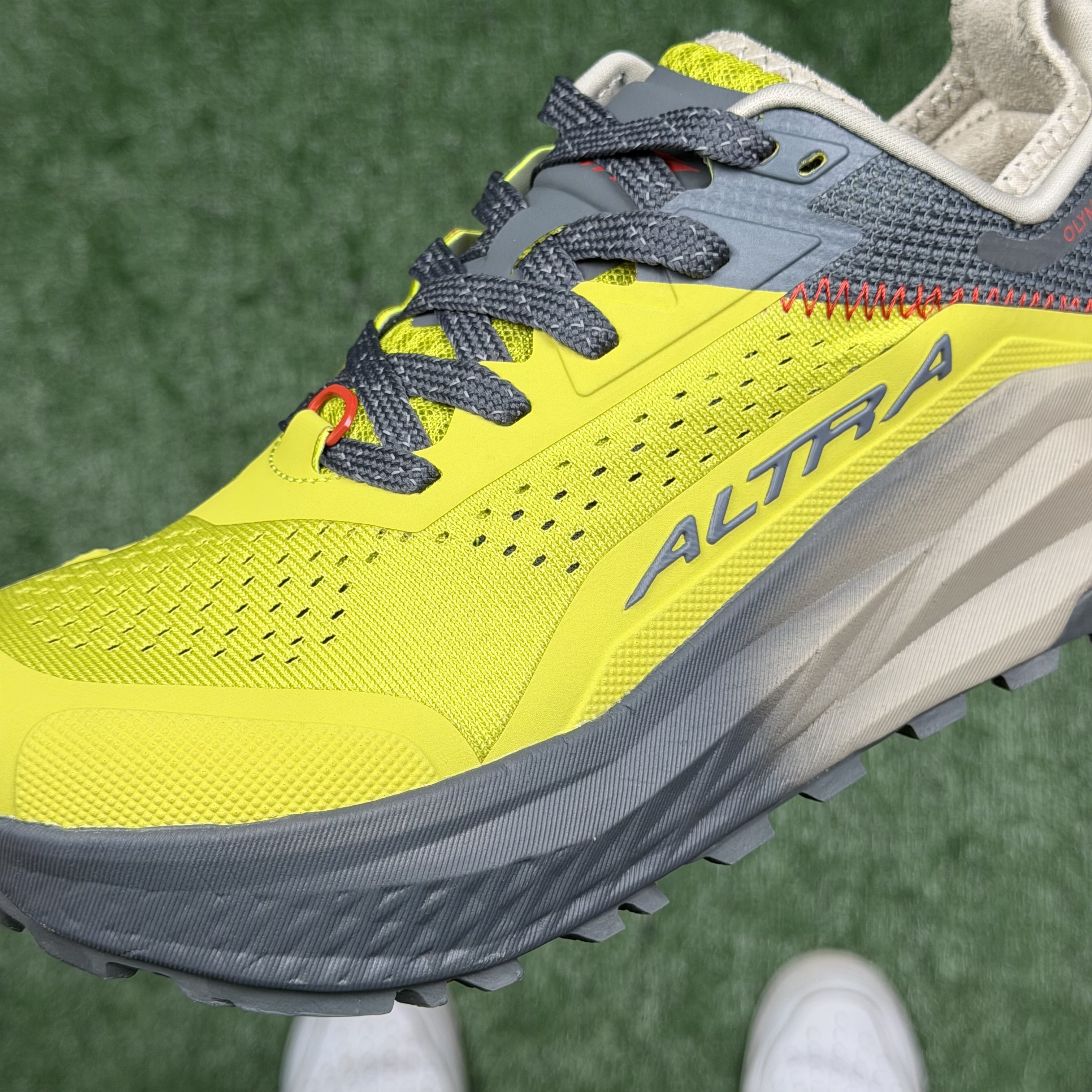 Altra Olympus 6 