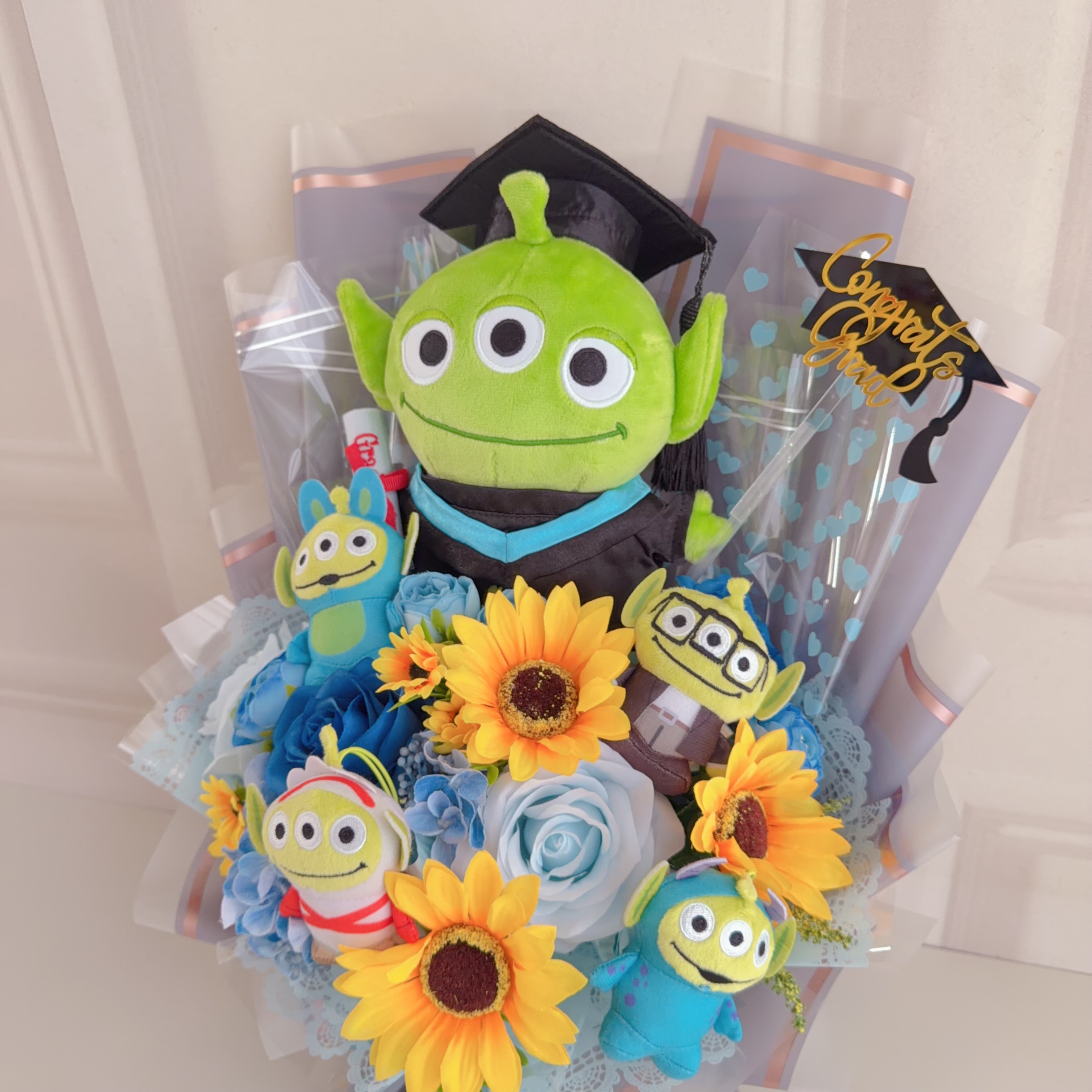 （現貨）三眼仔公仔花束