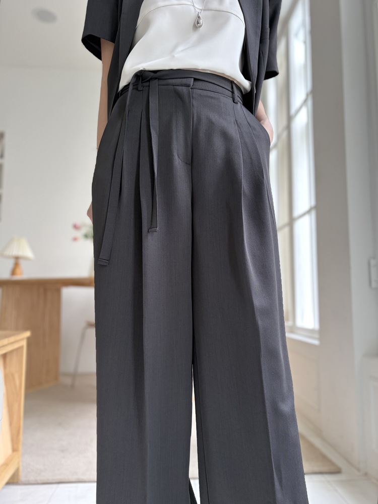 Aveline Belted Straight Slacks (Charcoal)