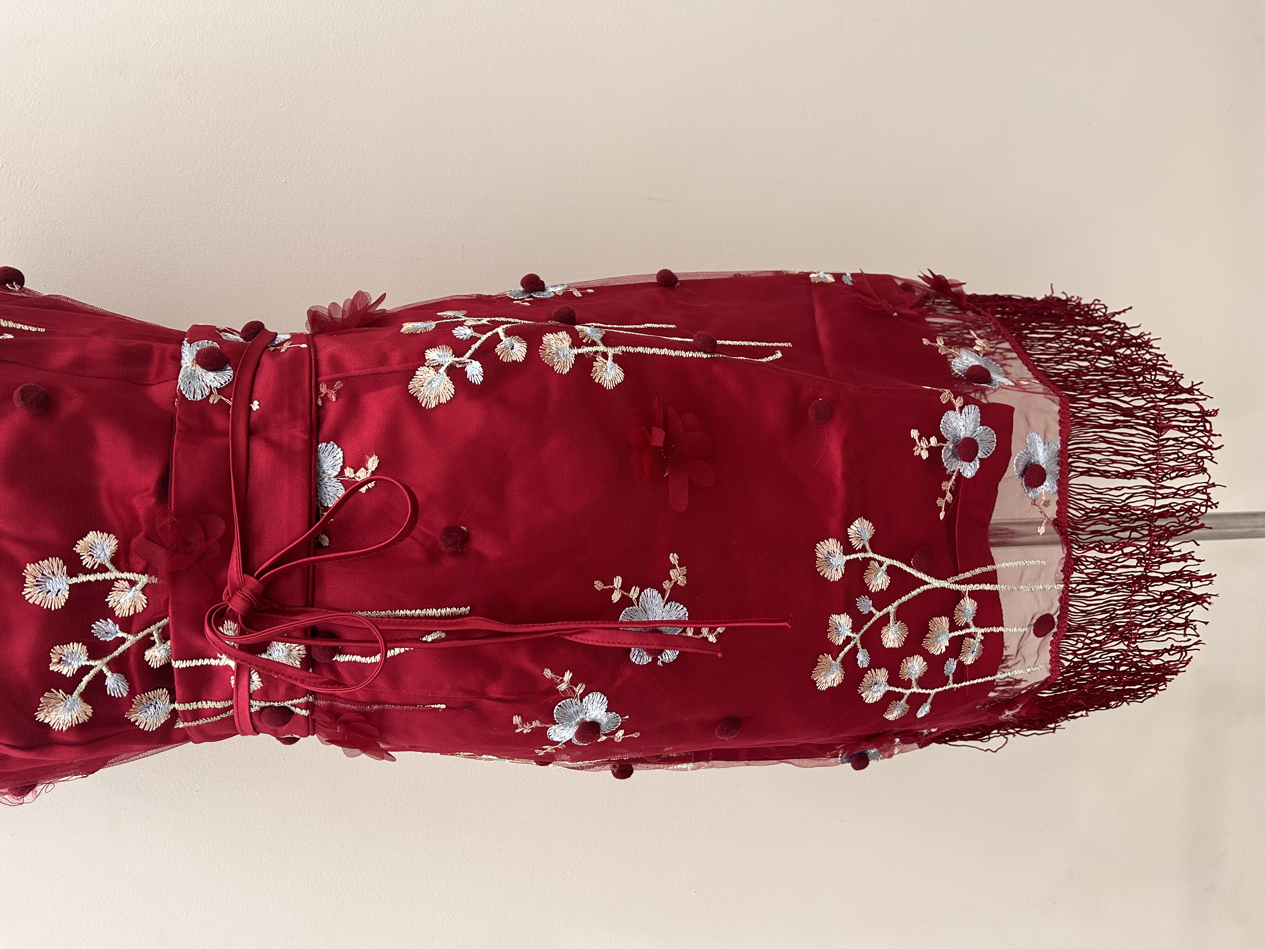 589..WB Lace Sleeveless Flower Qipao Dress