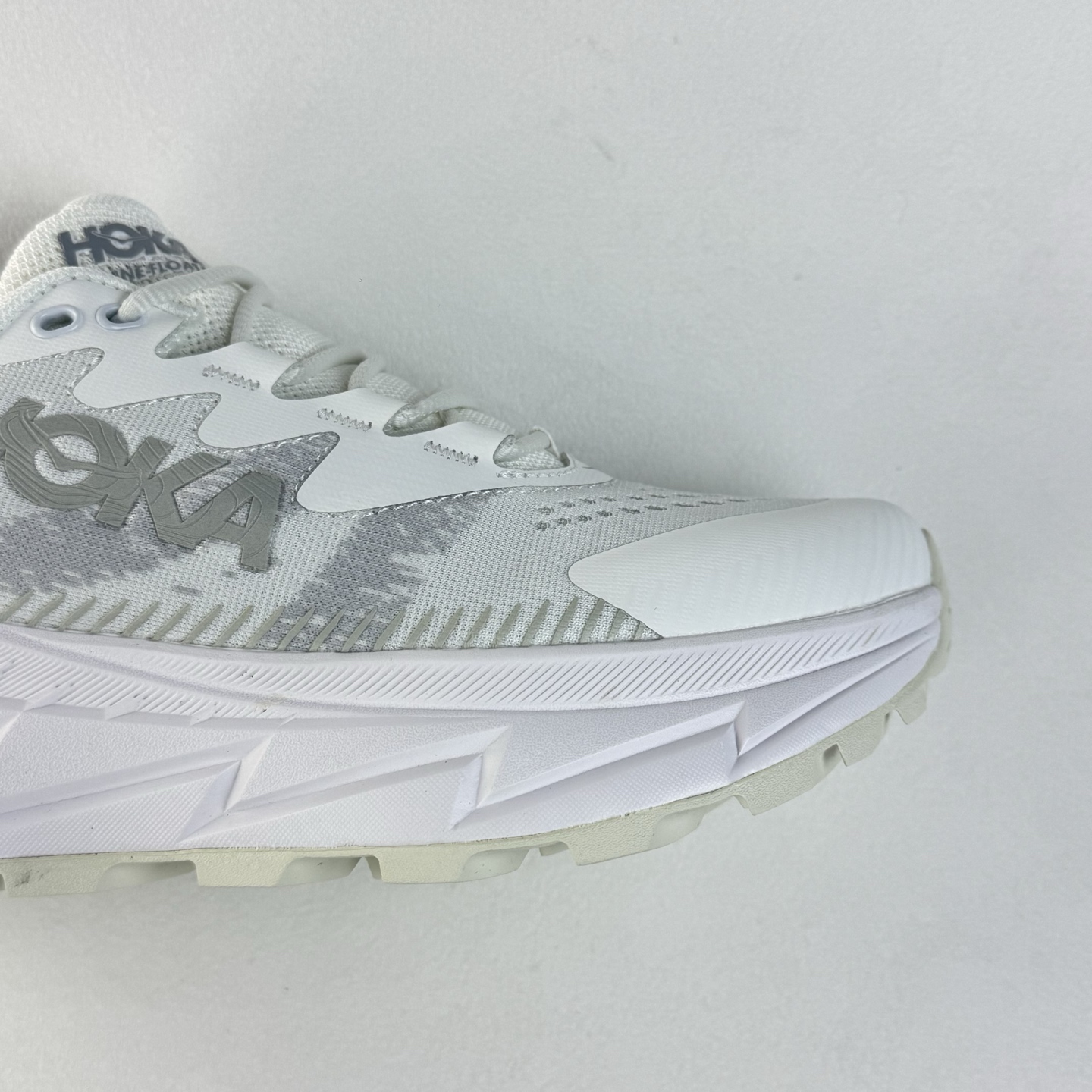 Hoka One One Skyline-Float X