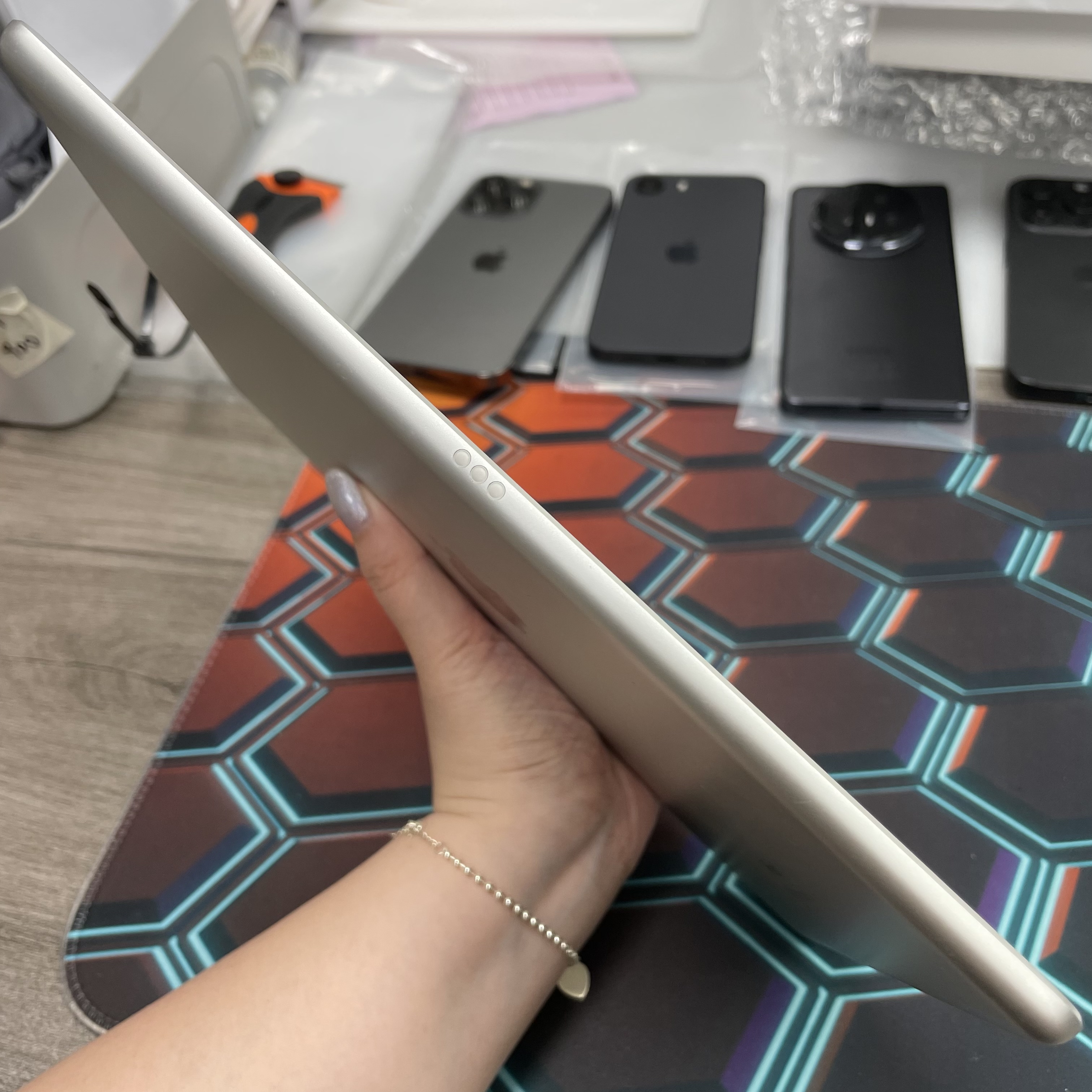 *689374 iPad 9 勁靚機 256GB WiFI版 銀色 sliver
