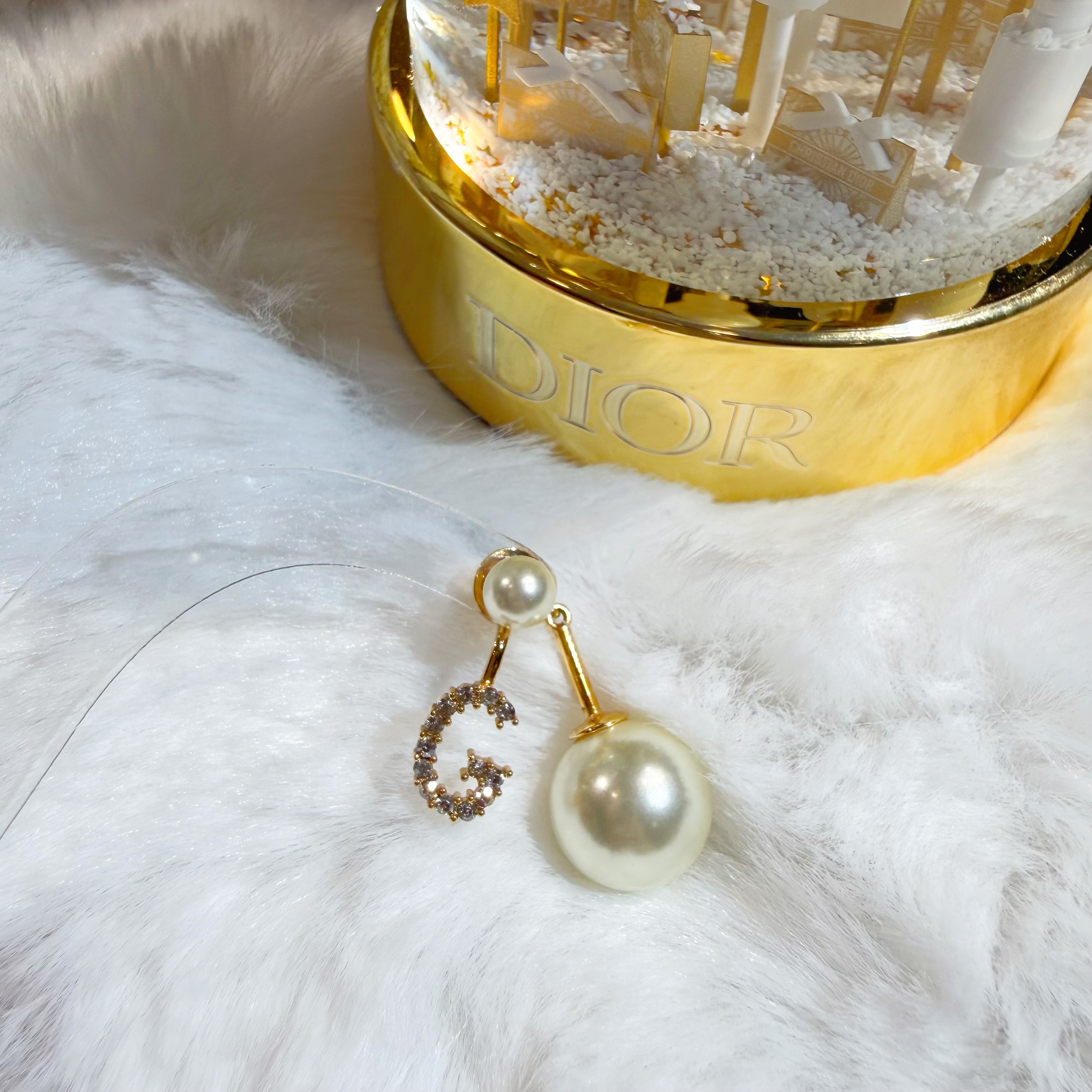 Dior earrings pearl/G