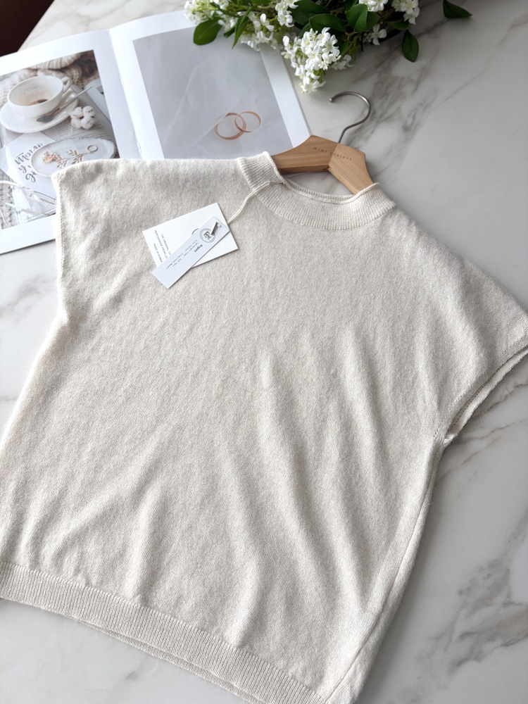 Daily Angora Knitted Top (Mocha)