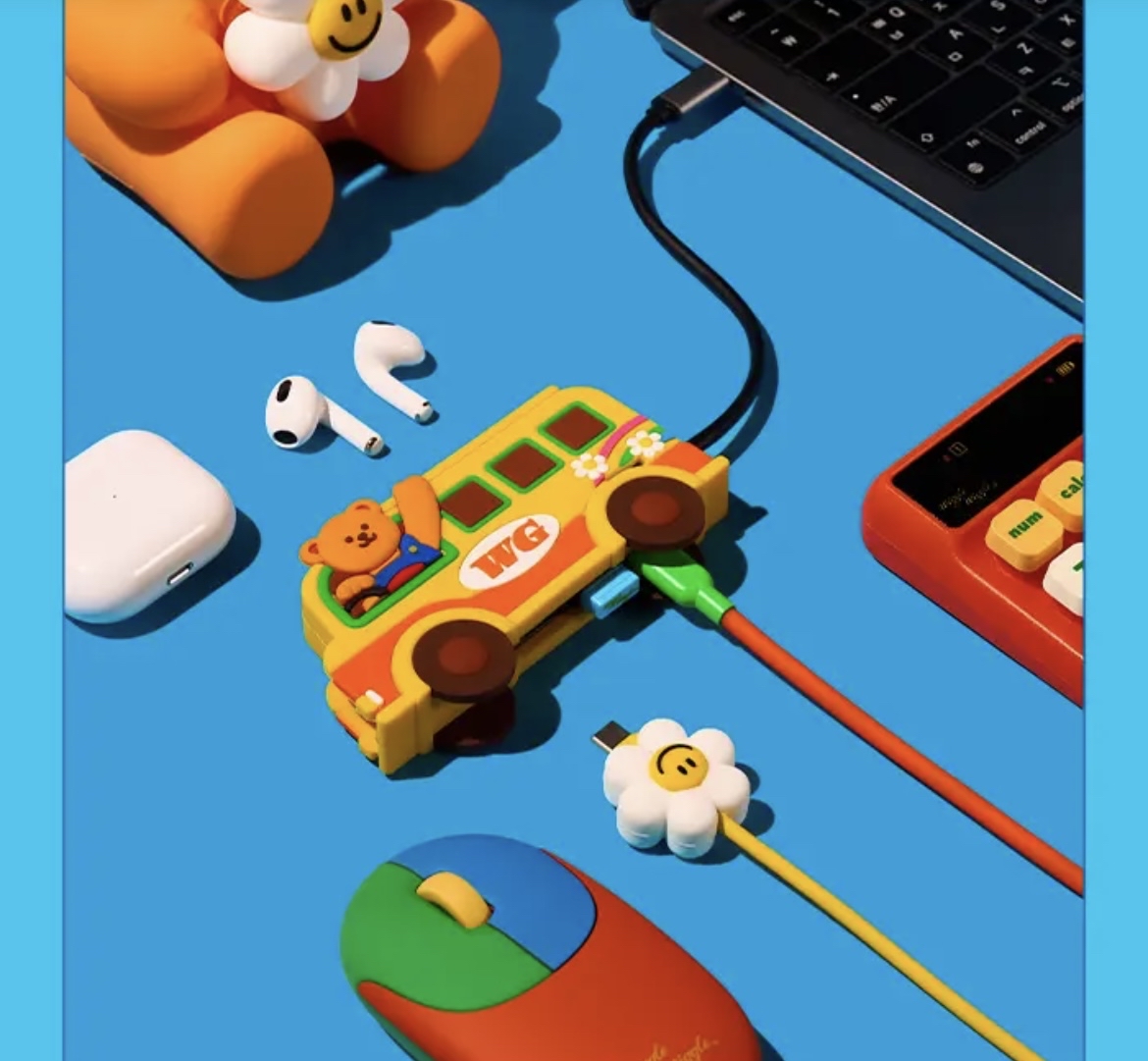 Wiggle Wiggle 5-in-1 多功能轉接器