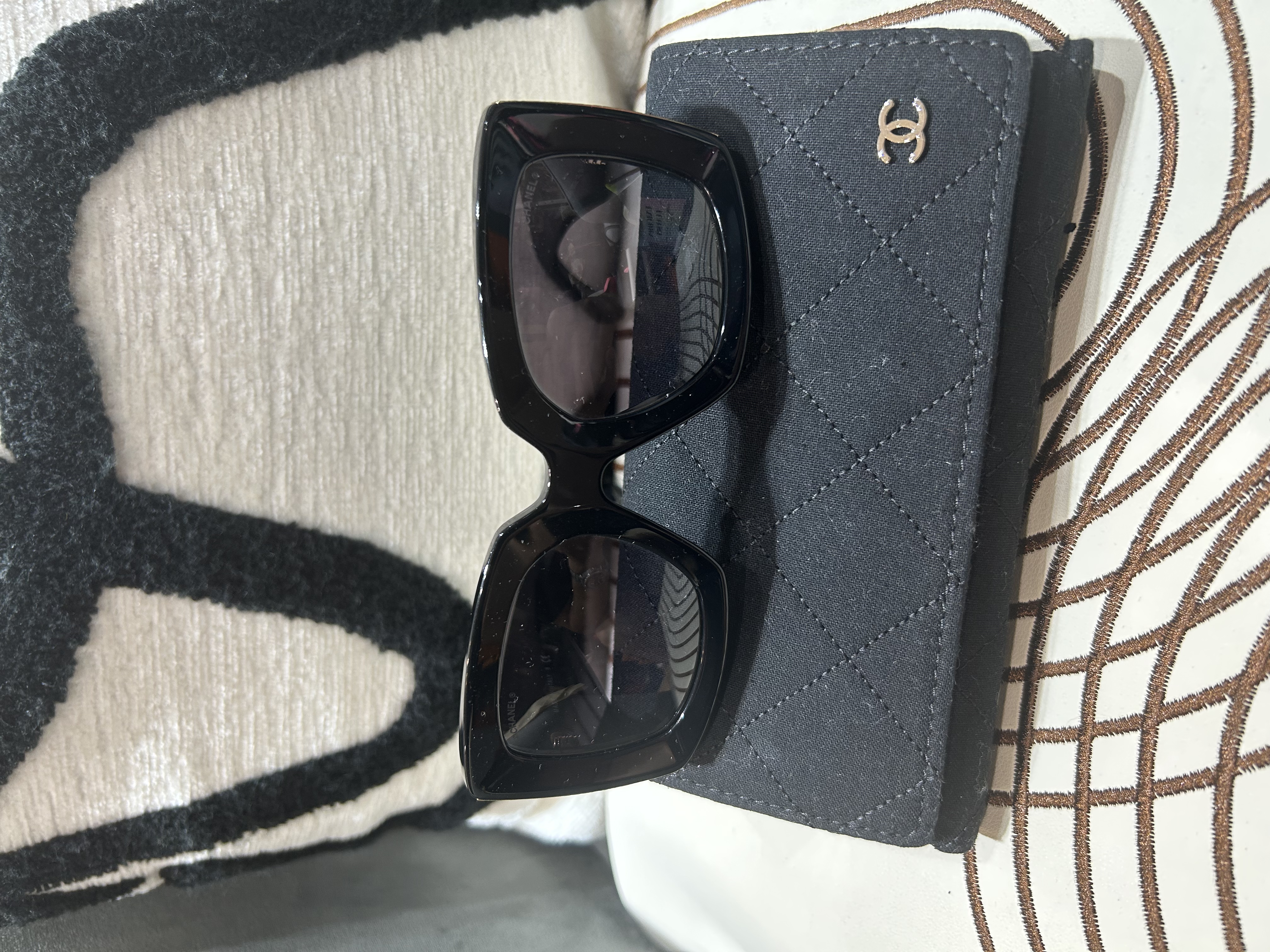 Chanel Sunglasses 5435 100%Authentic, 99%New ✅Box