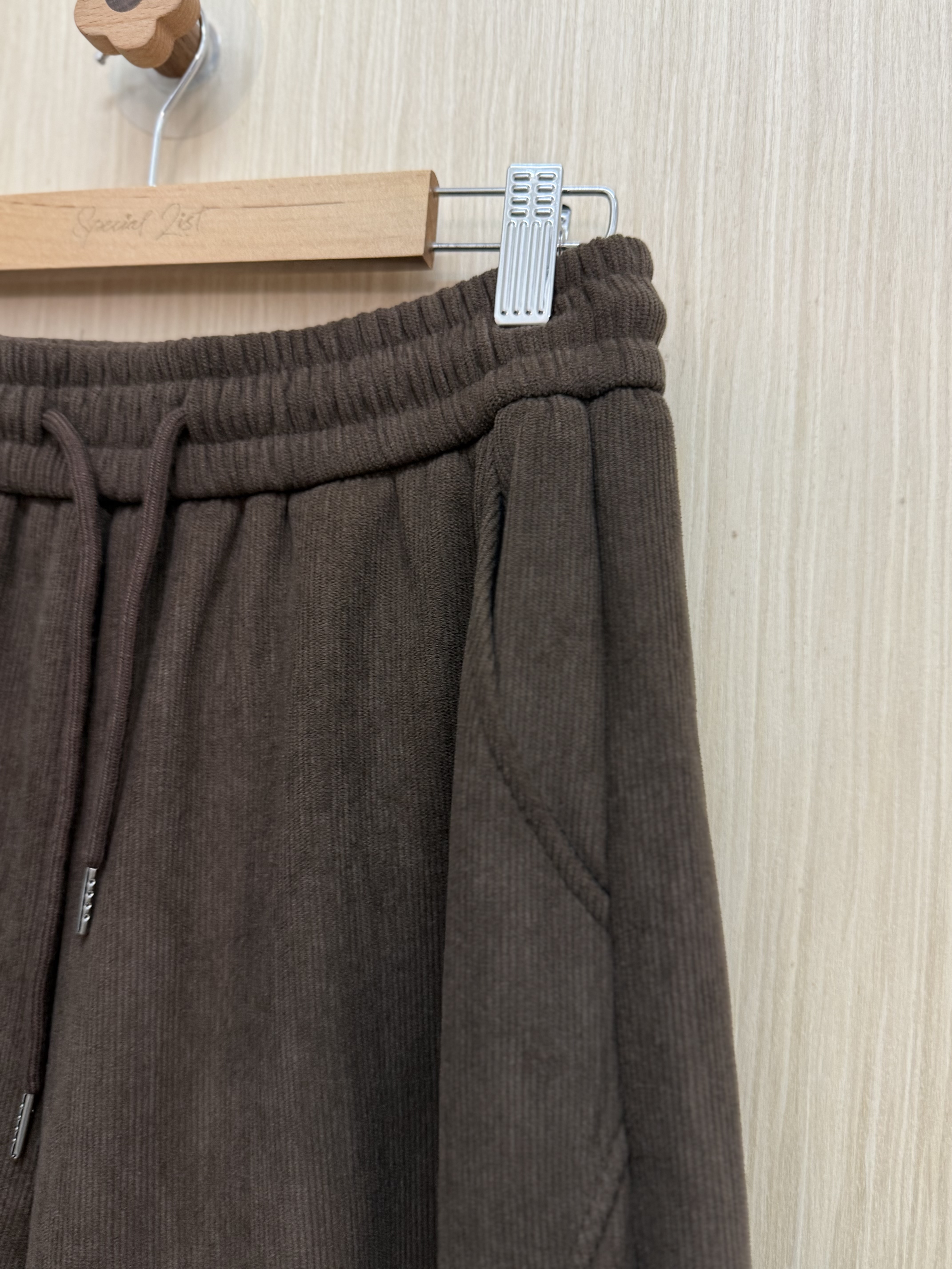 羅紋束腳褲（咖啡色）