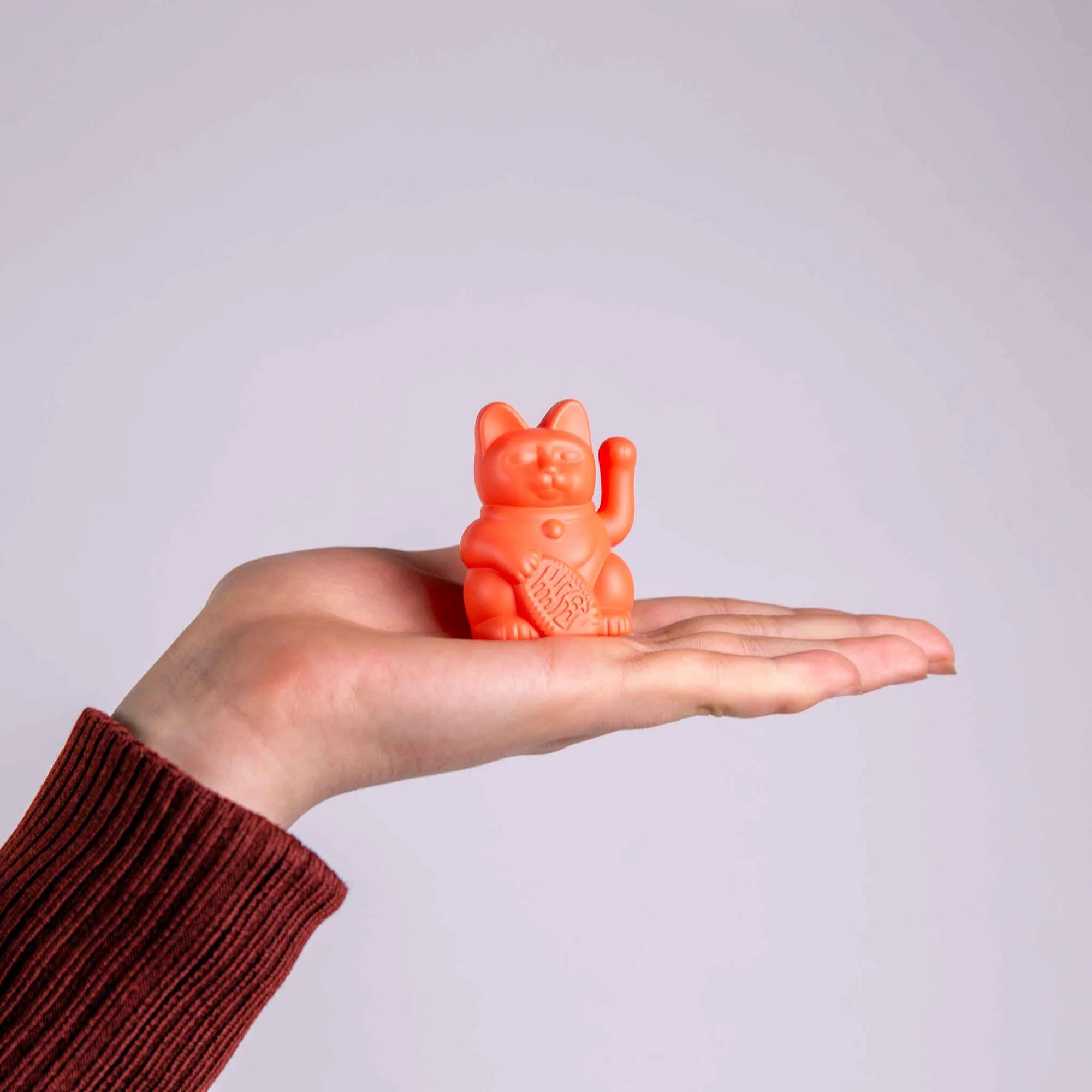 📦訂購 Donkey Products Lucky Cat Solar (NEON ORANGE) 霓虹橙色 太陽能 招財貓