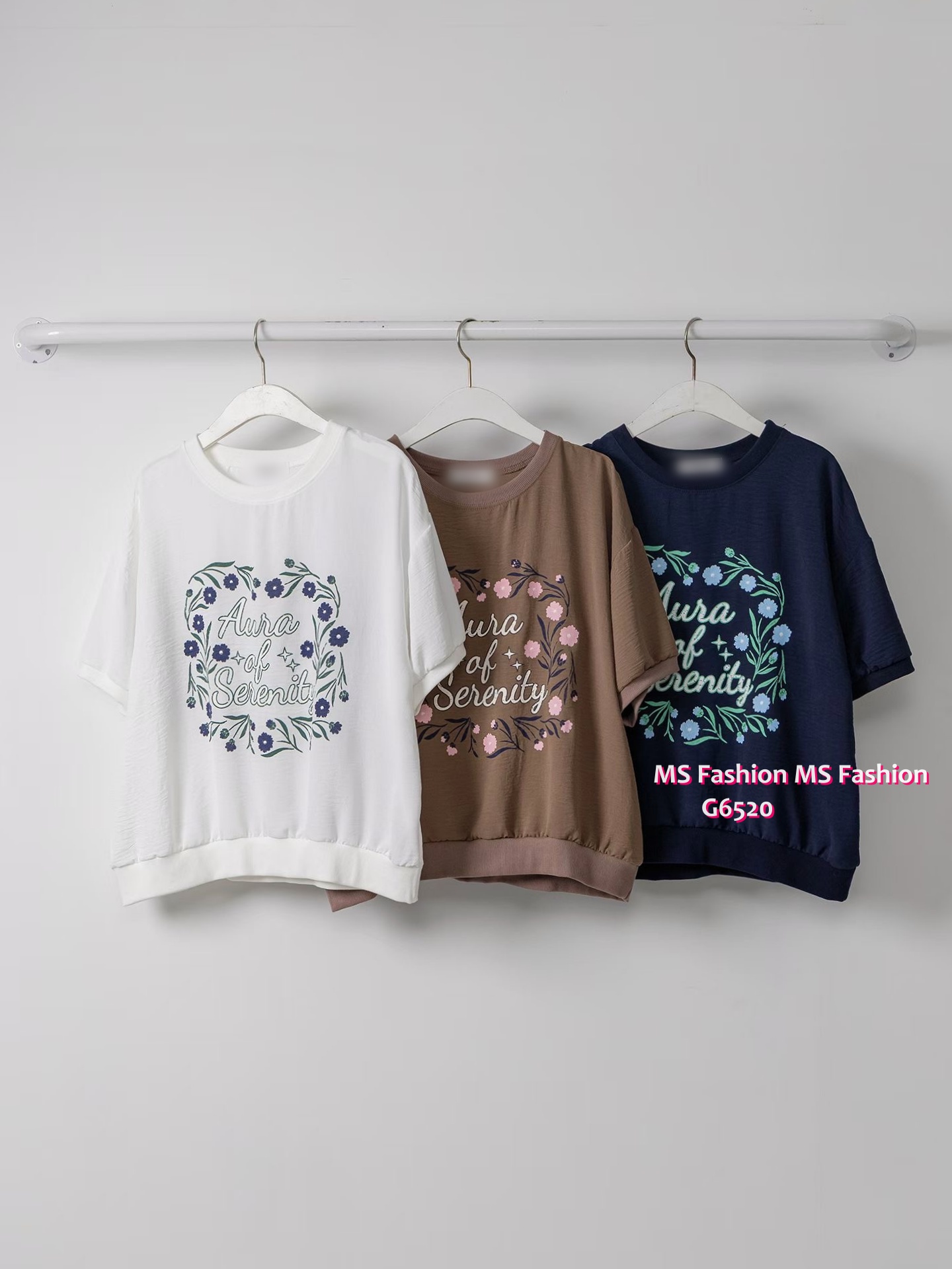 G6520 花花字母print top