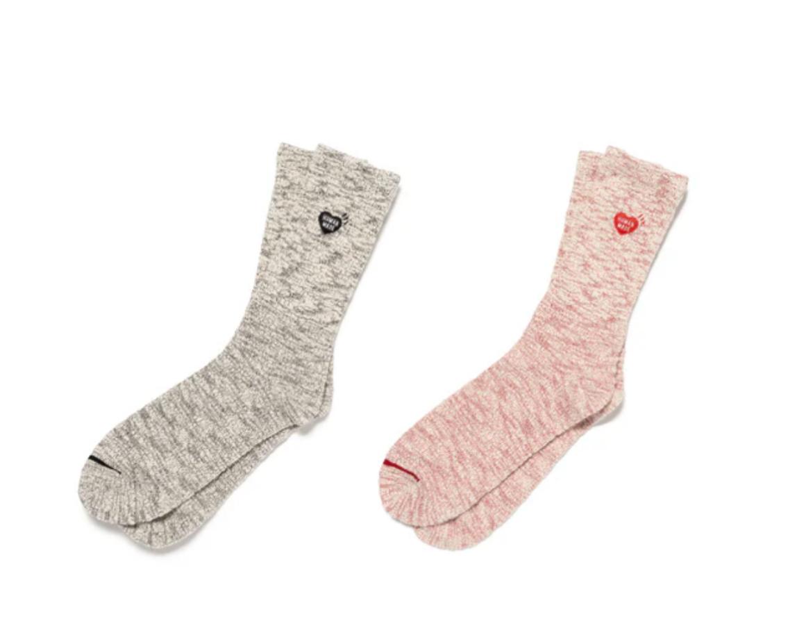 Human made新款雪花紋理socks 竹節質感中筒襪 ・選用厚實的棉質混紡布料 ・襪口周圍為不易脫落的羅紋設計