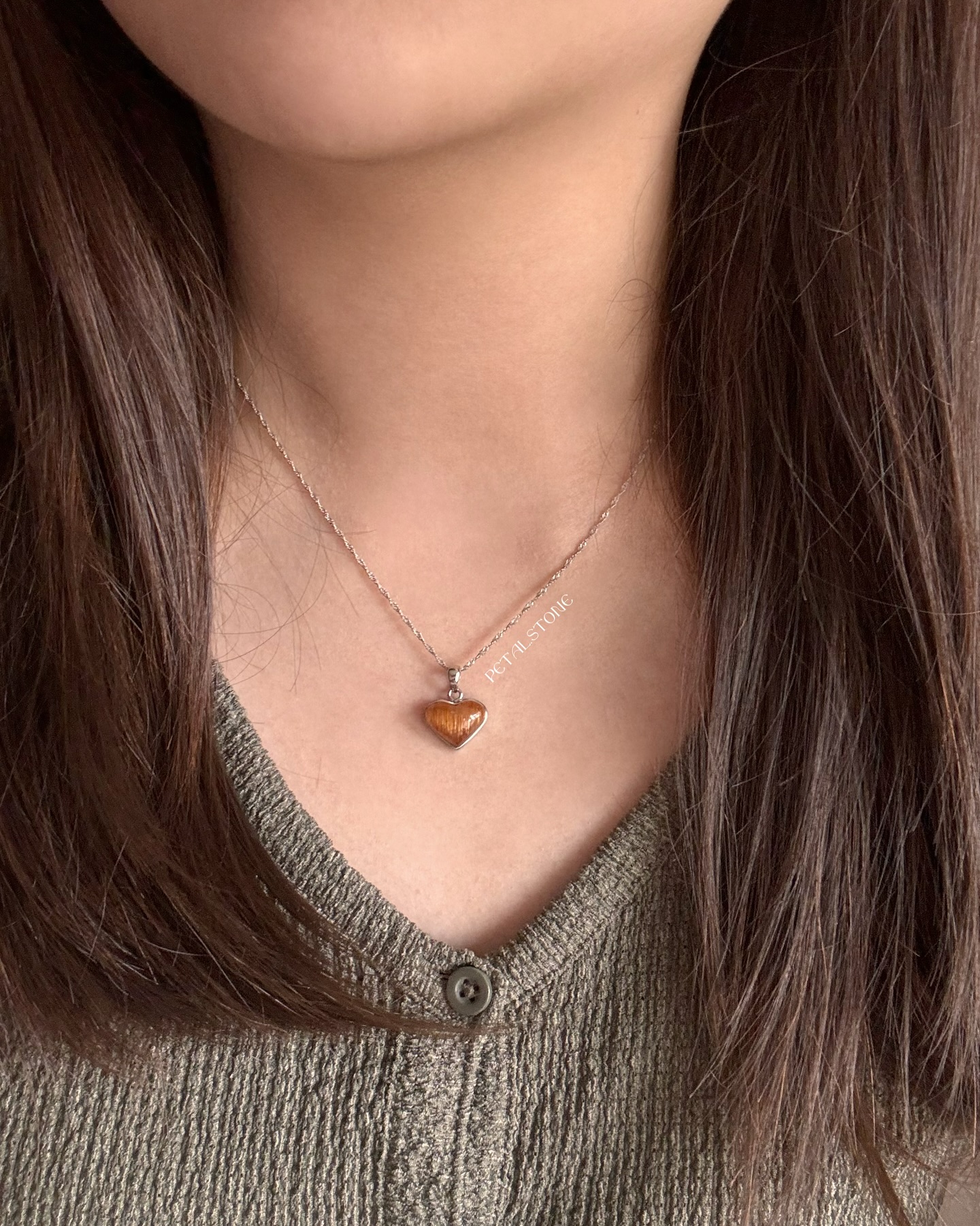 ✧BROWN RUTILATED HEART NECKLACE🤎