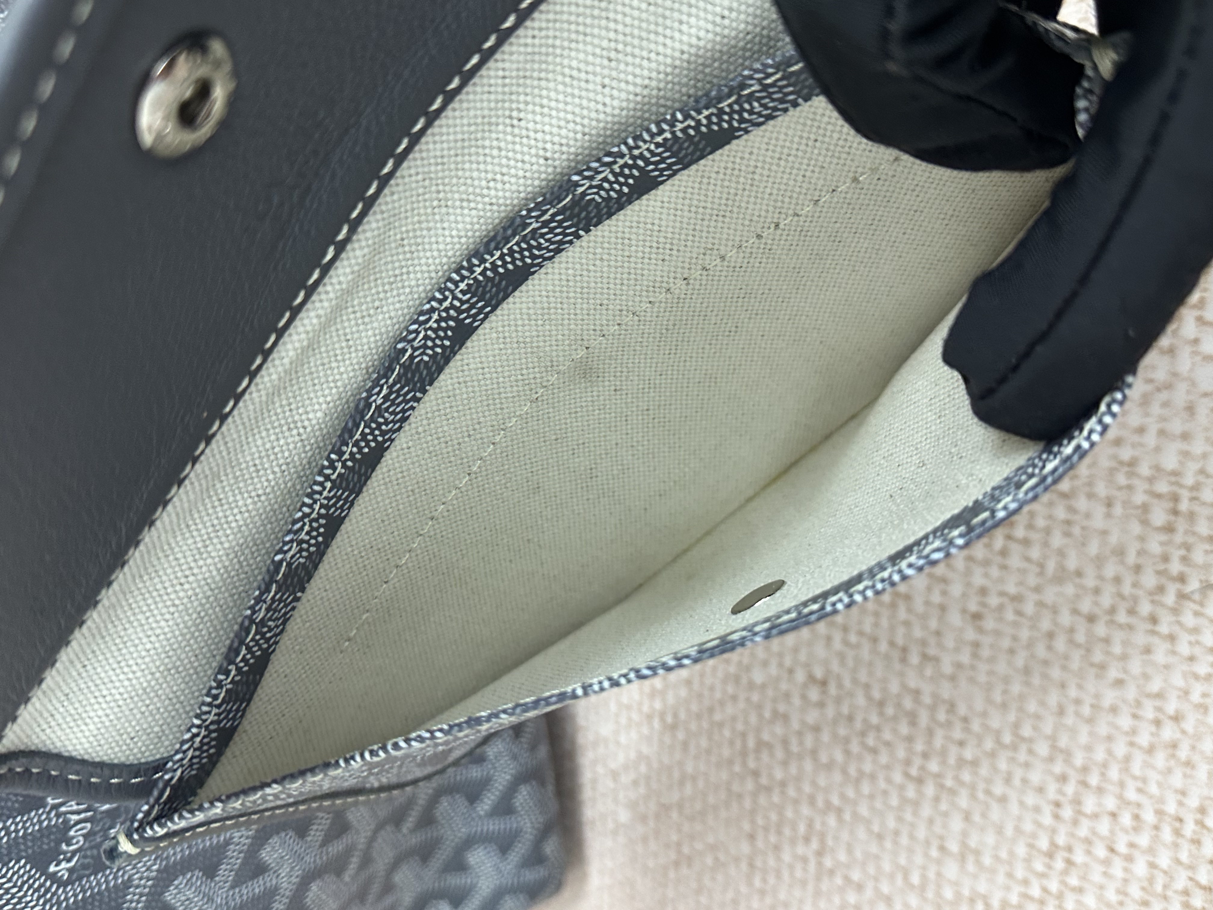 Pre-owned Goyard Isabelle PM Tote Bag/ Product Code: 26041511