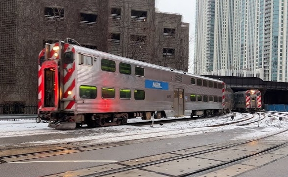 Kato 106-8703 Chicago METRA Gallery Bi-Level Commuter Train 3-Car Set