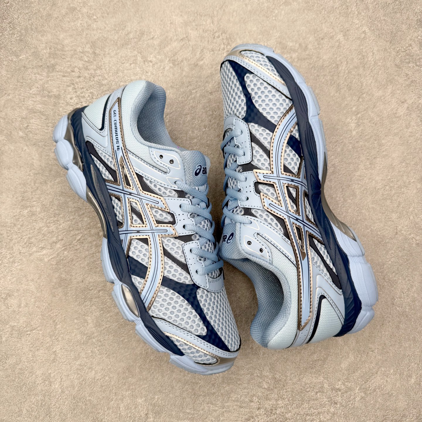 Asics Gel-Cumulus 16