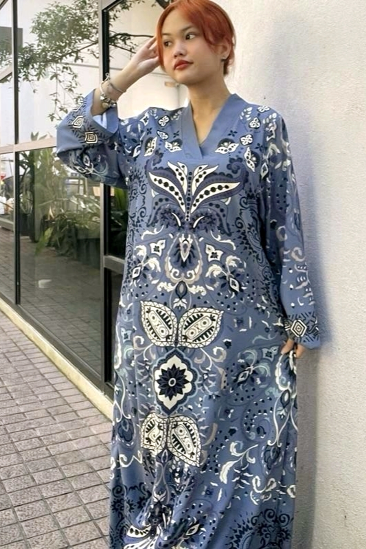 JUWITA in Greyish Blue