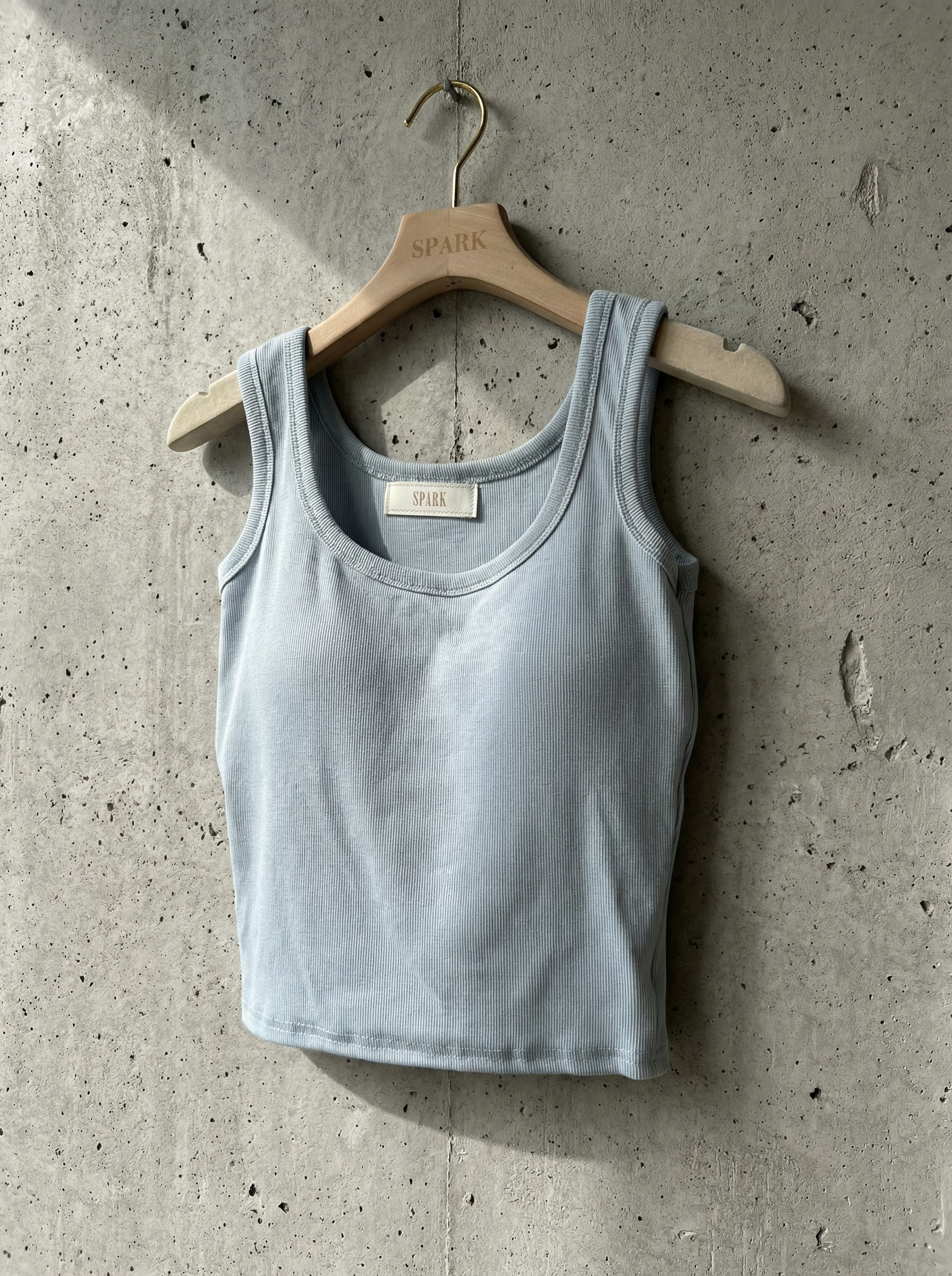 簡約純色坑條紋針織背心