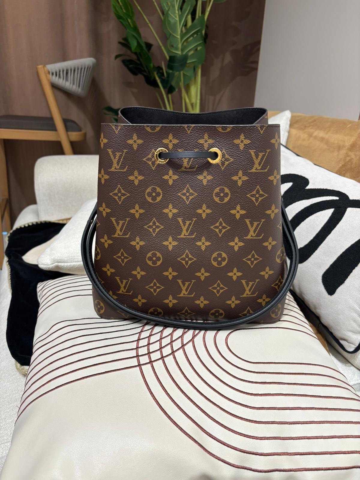 Lv Neonoe bucket bag NéoNoé MM  M44020 100%Authentic, 98%new ✅dust bag 